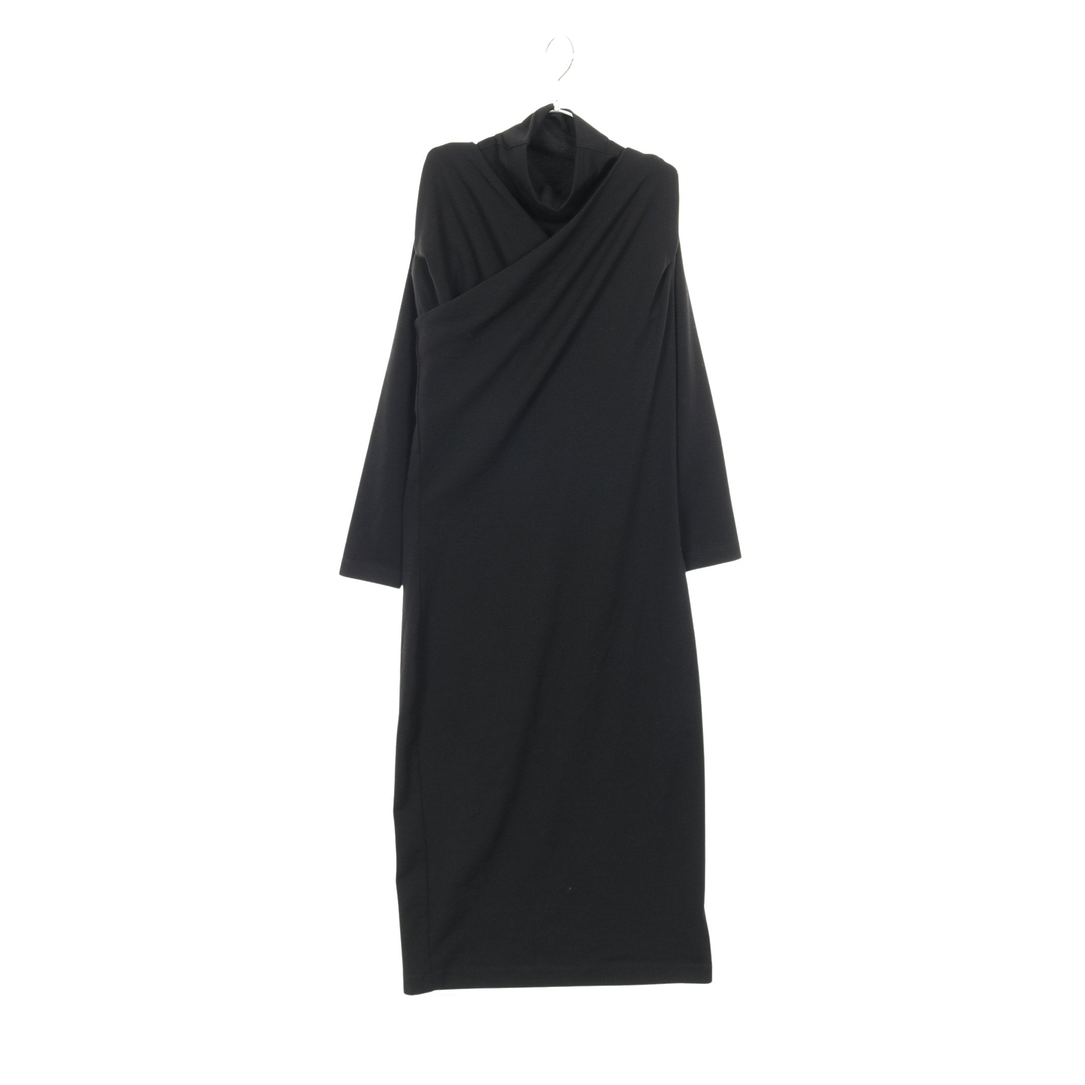 ワンピース ウール ブラック 変形デザイン ブルネロクチネリ – RECLO ワンピース ウール ブラック 変形デザイン ブルネロクチネリ – RECLO