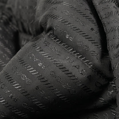 Re-Nylon ダウンジャケット ナイロン ブラック 三角プレート プラダ アウター PRADA
