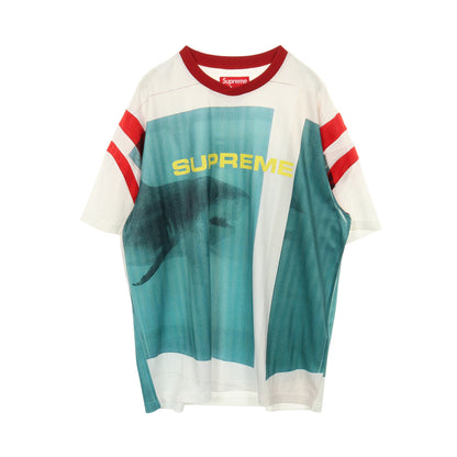 SUPREME × DAMIEN HIRST SOCCER JERSEY Tシャツ 鮫 ホワイト エメラルドグリーン レッド シュプリーム トップス Supreme