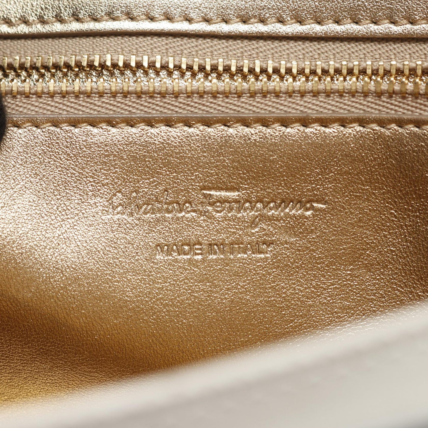 ソフィア レインボー ガンチーニ ハンドバッグ レザー ブラック 2WAY サルヴァトーレフェラガモ バッグ Salvatore Ferragamo