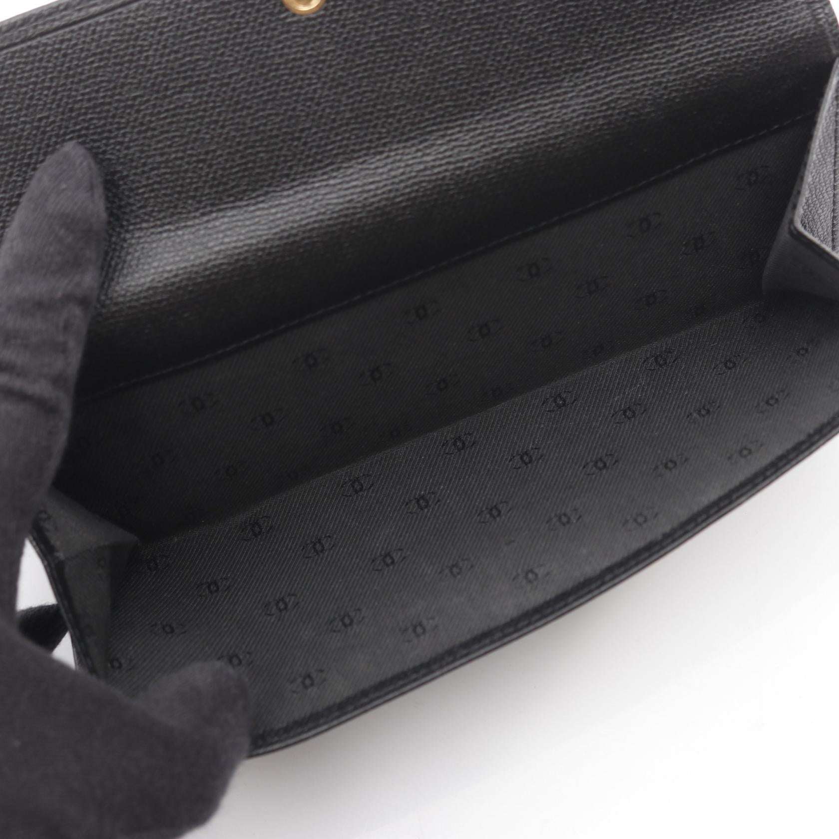 美品　CHANEL シャネル　レザー　ココボタン　Wホック　財布　ブラック CHANEL シャネル Wホック長財布 ココボタン キャビアスキン ブラック