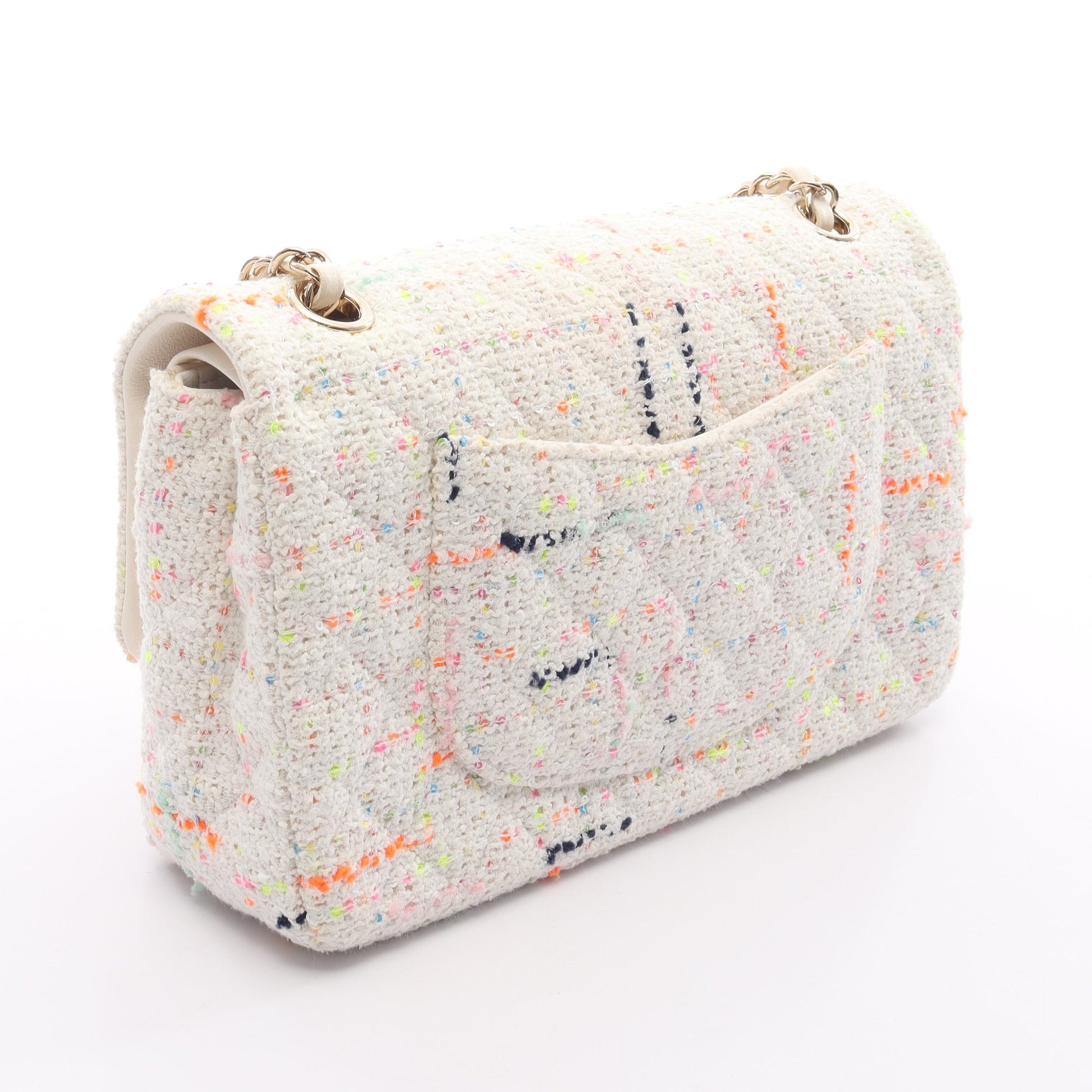 マトラッセ Wフラップ Wチェーンショルダーバッグ ツイード ホワイト マルチカラー ゴールド金具 シャネル バッグ CHANEL