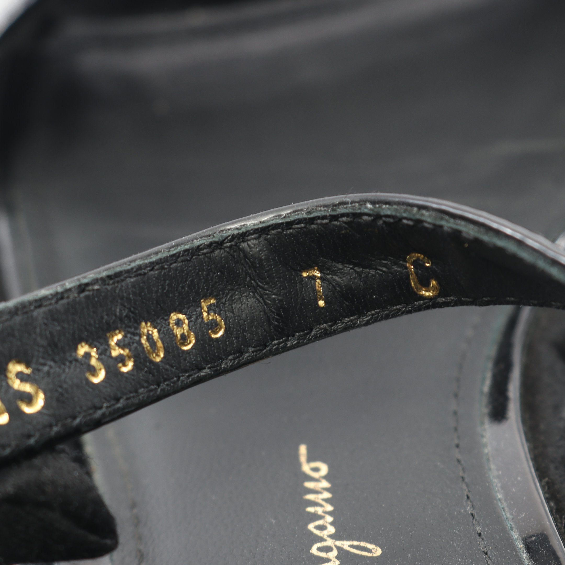 サンダル エナメルレザー ブラック ウェッジソール サルヴァトーレ