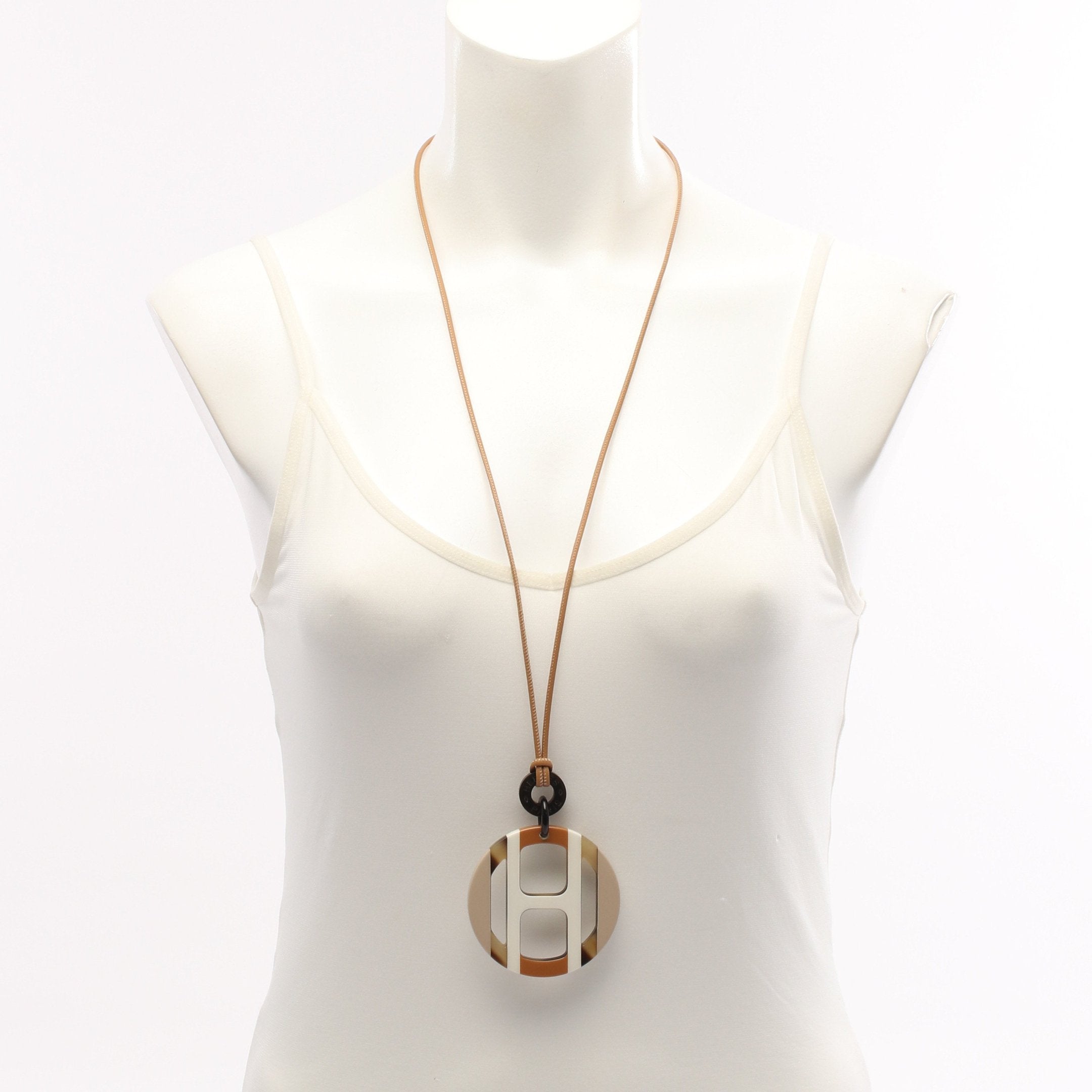 『専用です』HERMES オプスバッファローホーン　ラッカーネックレス エルメス Hエキップペンダント バッファローホーン ラッカー