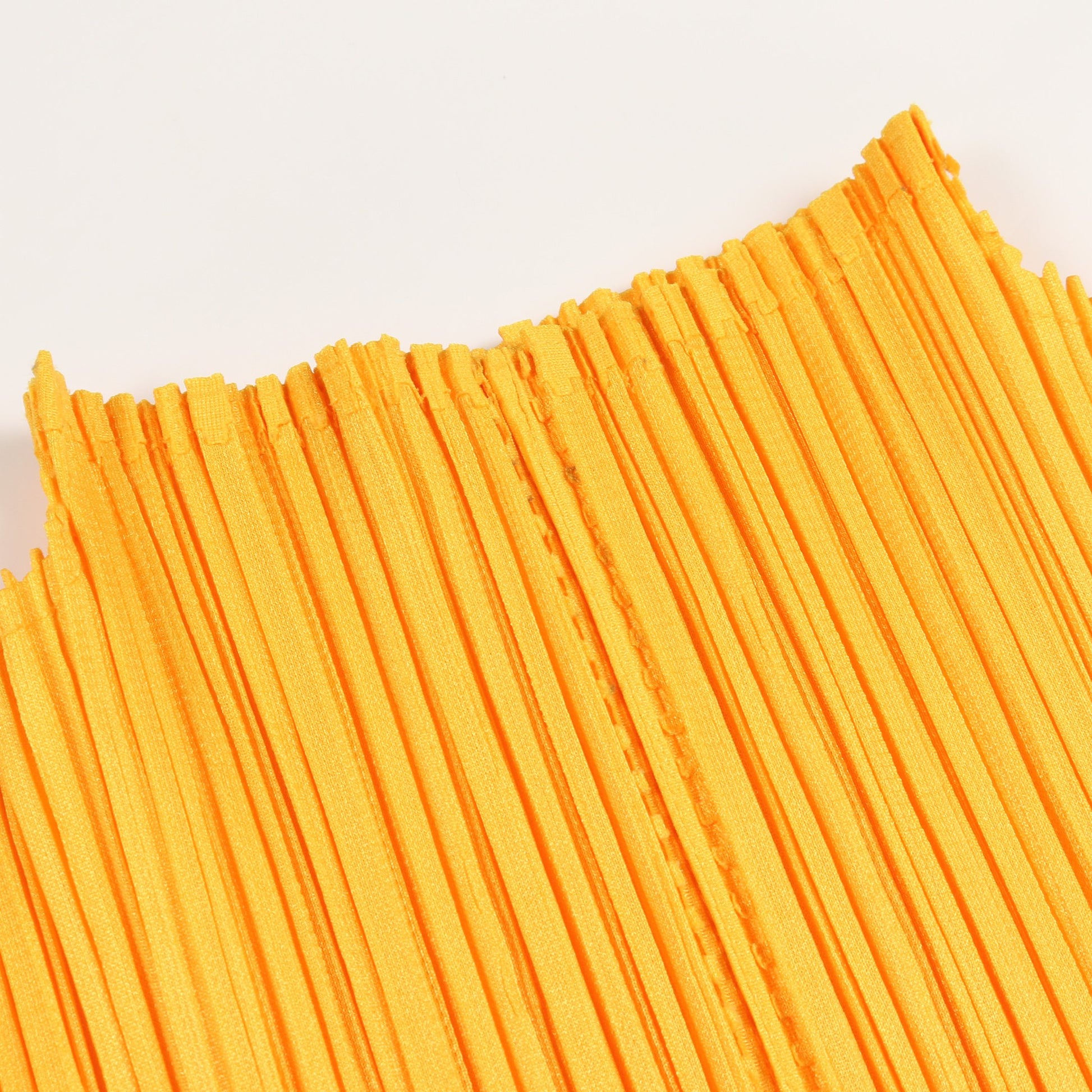 プリーツ カットソー ハイネック 長袖 イエロー プリーツプリーズ トップス PLEATS PLEASE