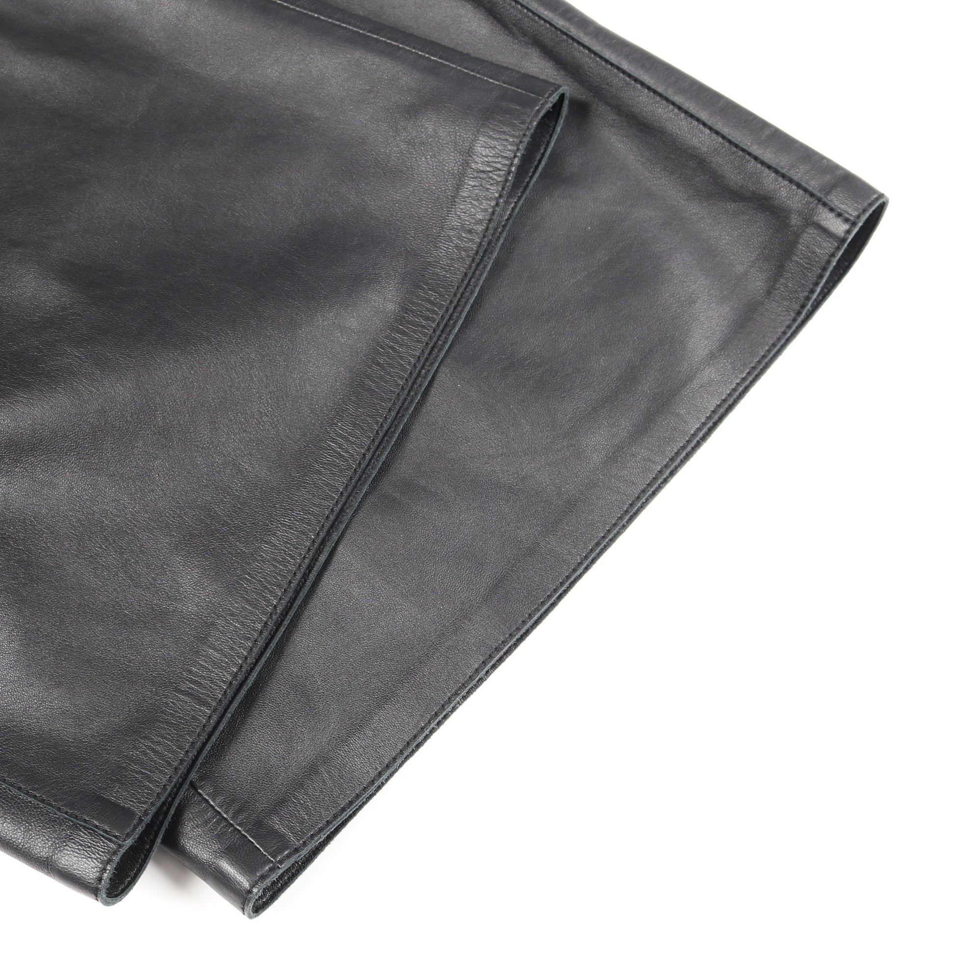 クロップド トラウザーズ パンツ レザー ブラック ロエベ ボトムス LOEWE