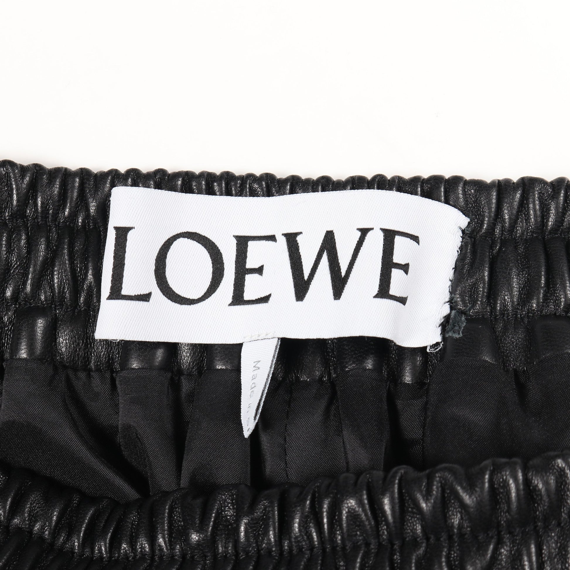 クロップド トラウザーズ パンツ レザー ブラック ロエベ ボトムス LOEWE