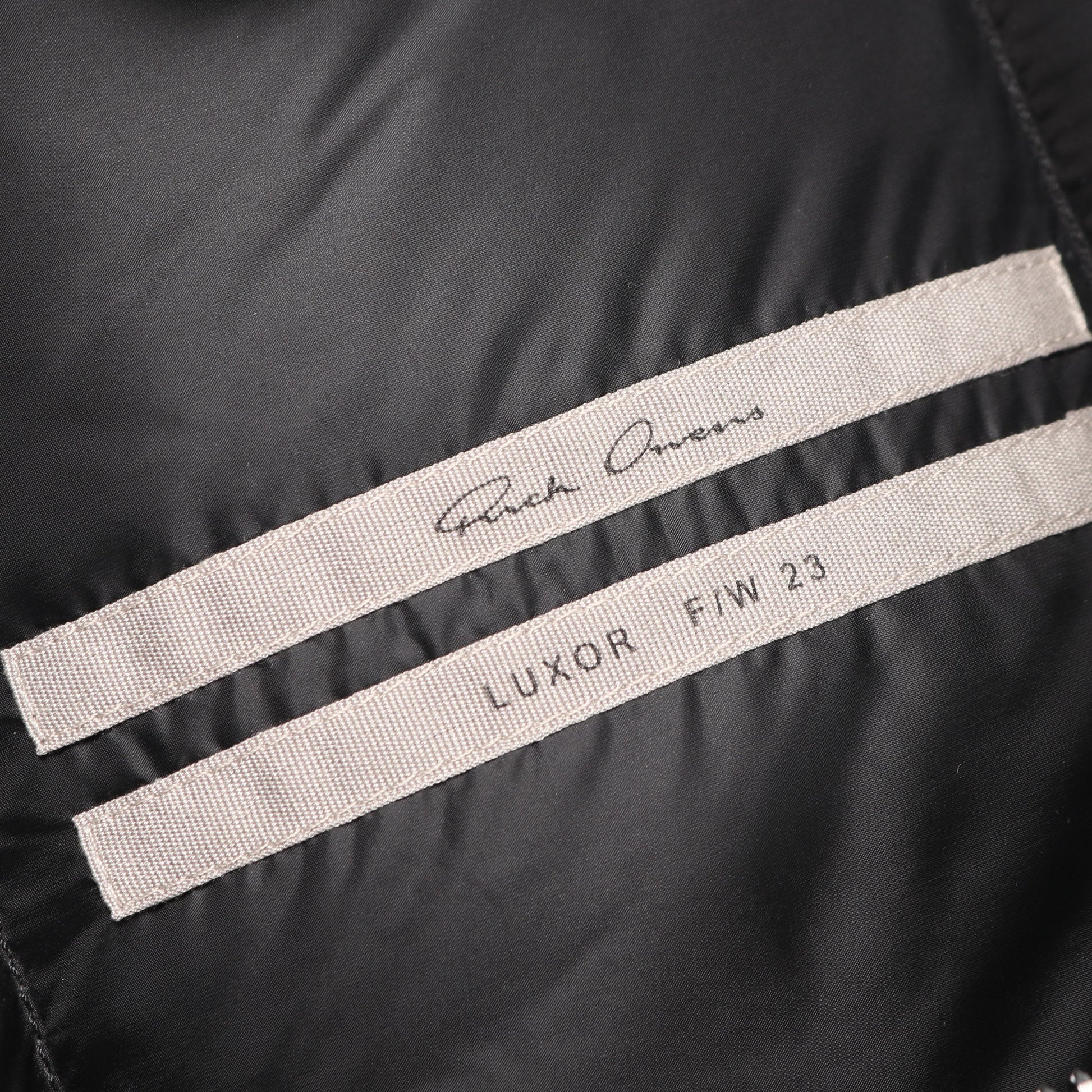 SEALED VEST ダウンベスト ナイロン ブラック フード付き 23AW リックオウエンス アウター Rick Owens