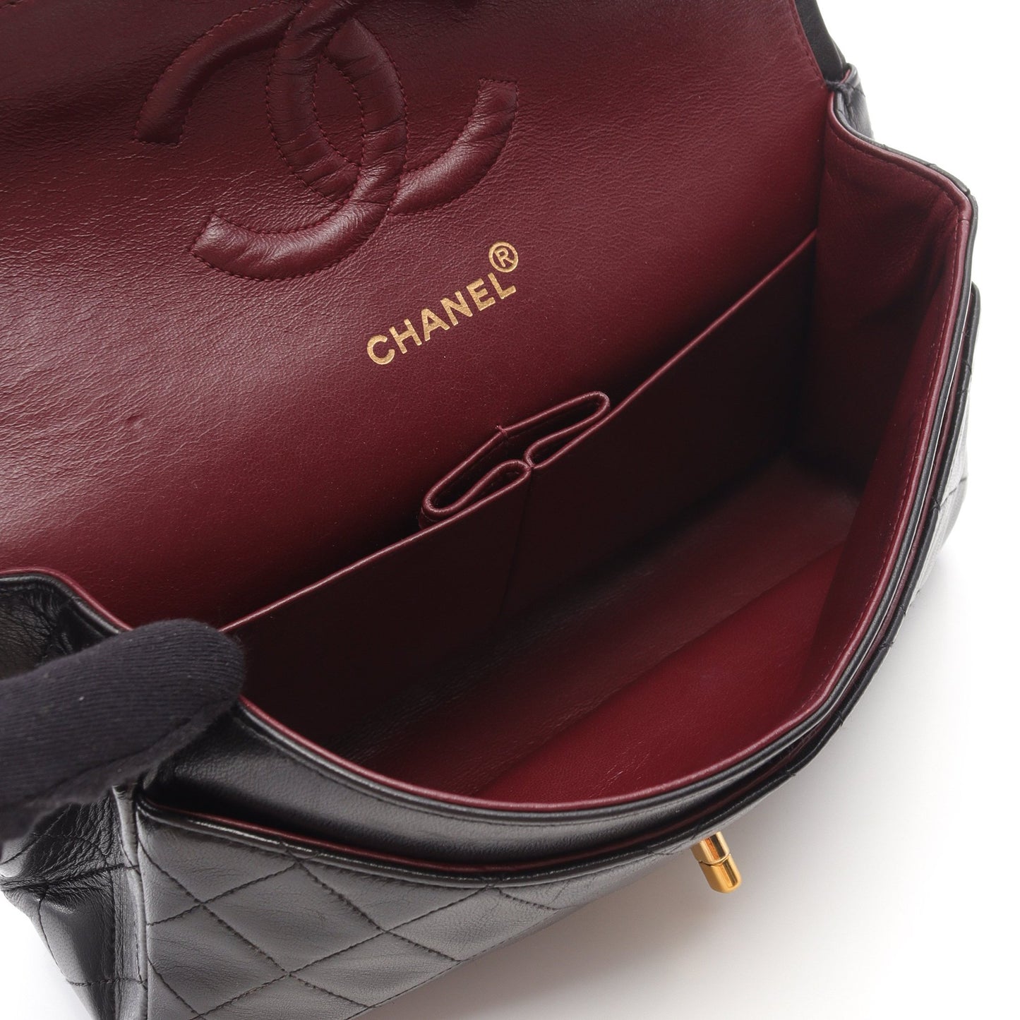 マトラッセ Wフラップ Wチェーンショルダーバッグ ラムスキン ブラック ゴールド金具 シャネル バッグ CHANEL