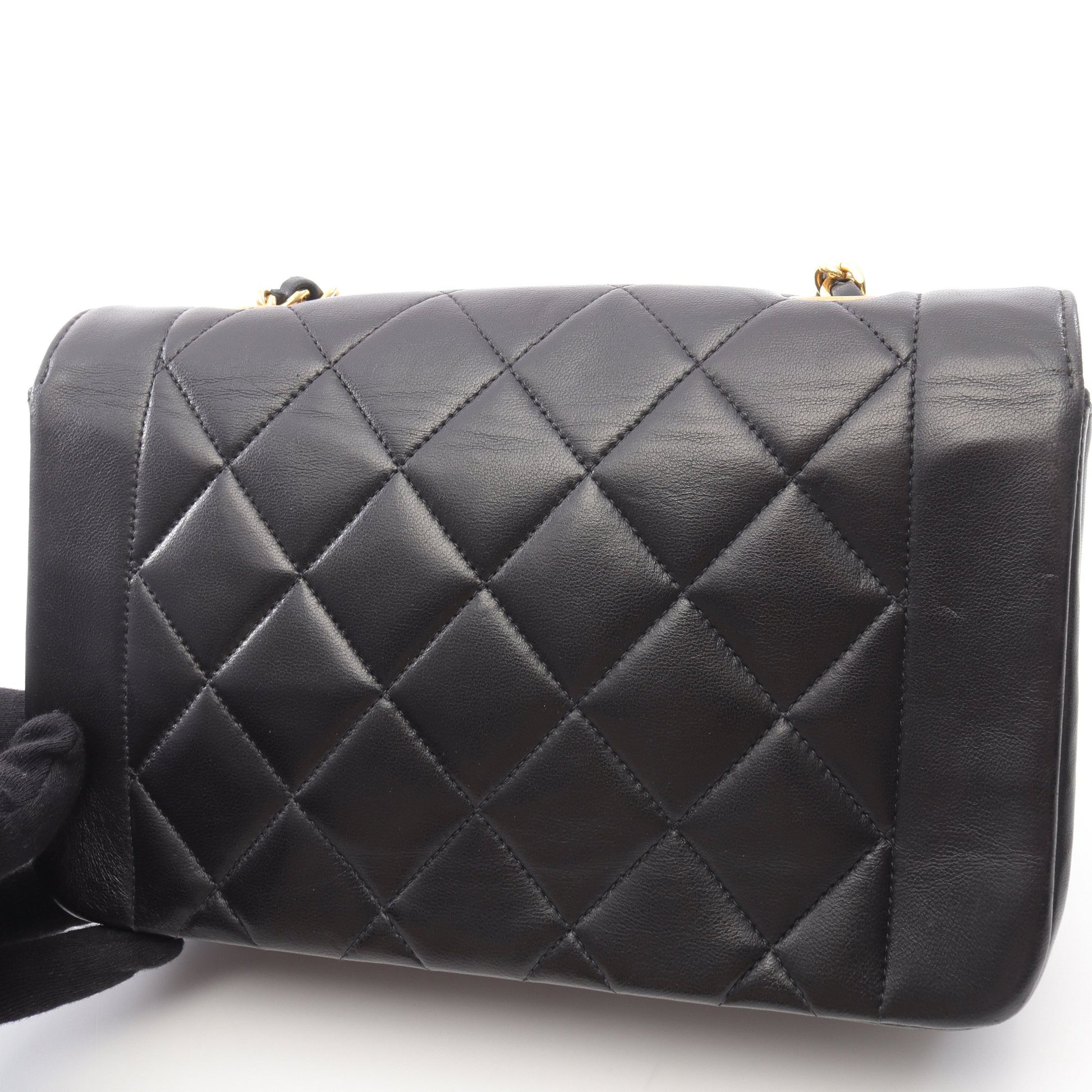 マトラッセ ダイアナフラップ チェーンショルダーバッグ ラムスキン ブラック ゴールド金具 シャネル バッグ CHANEL