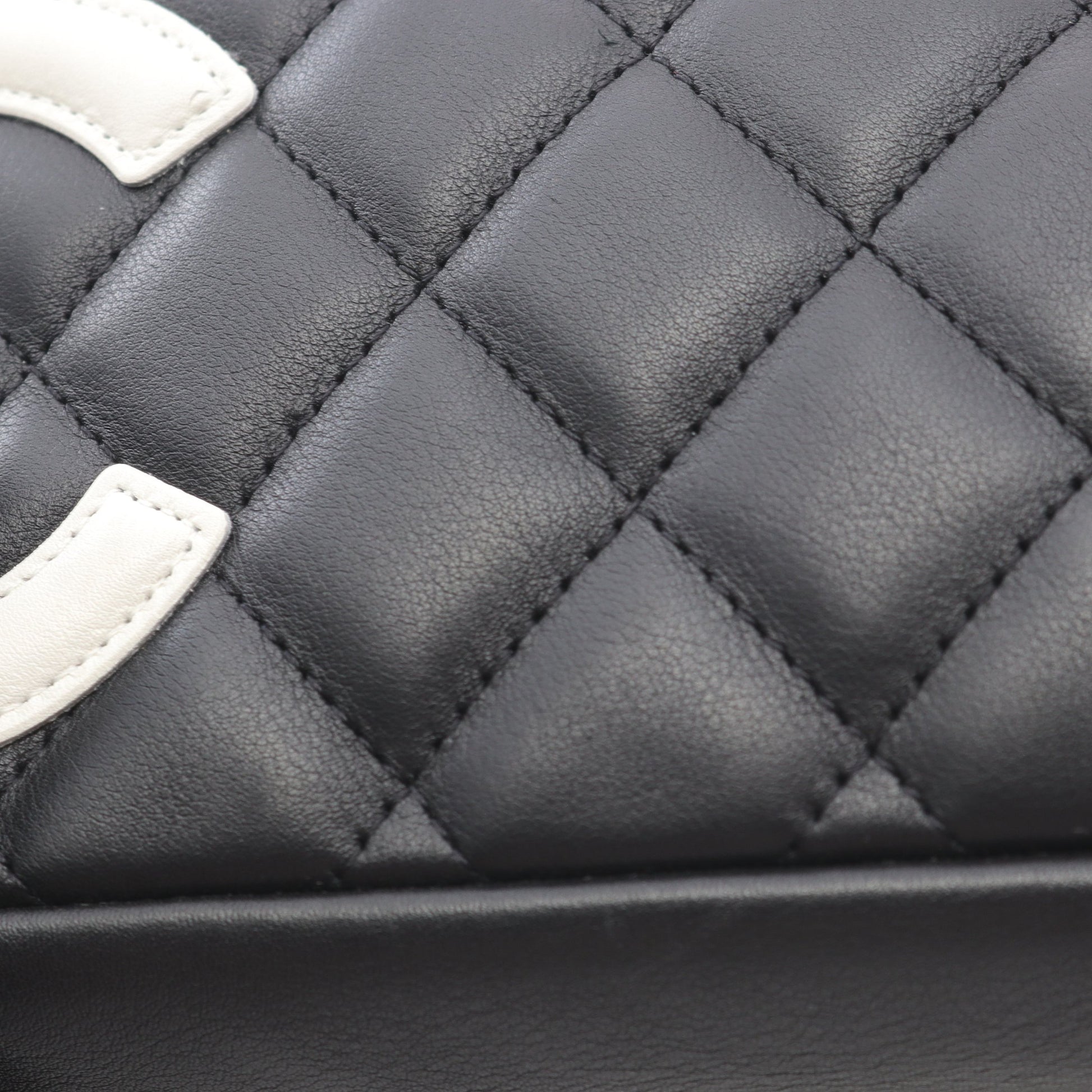 カンボンライン アクセサリーポーチ ハンドバッグ レザー ブラック ホワイト シルバー金具 シャネル バッグ CHANEL