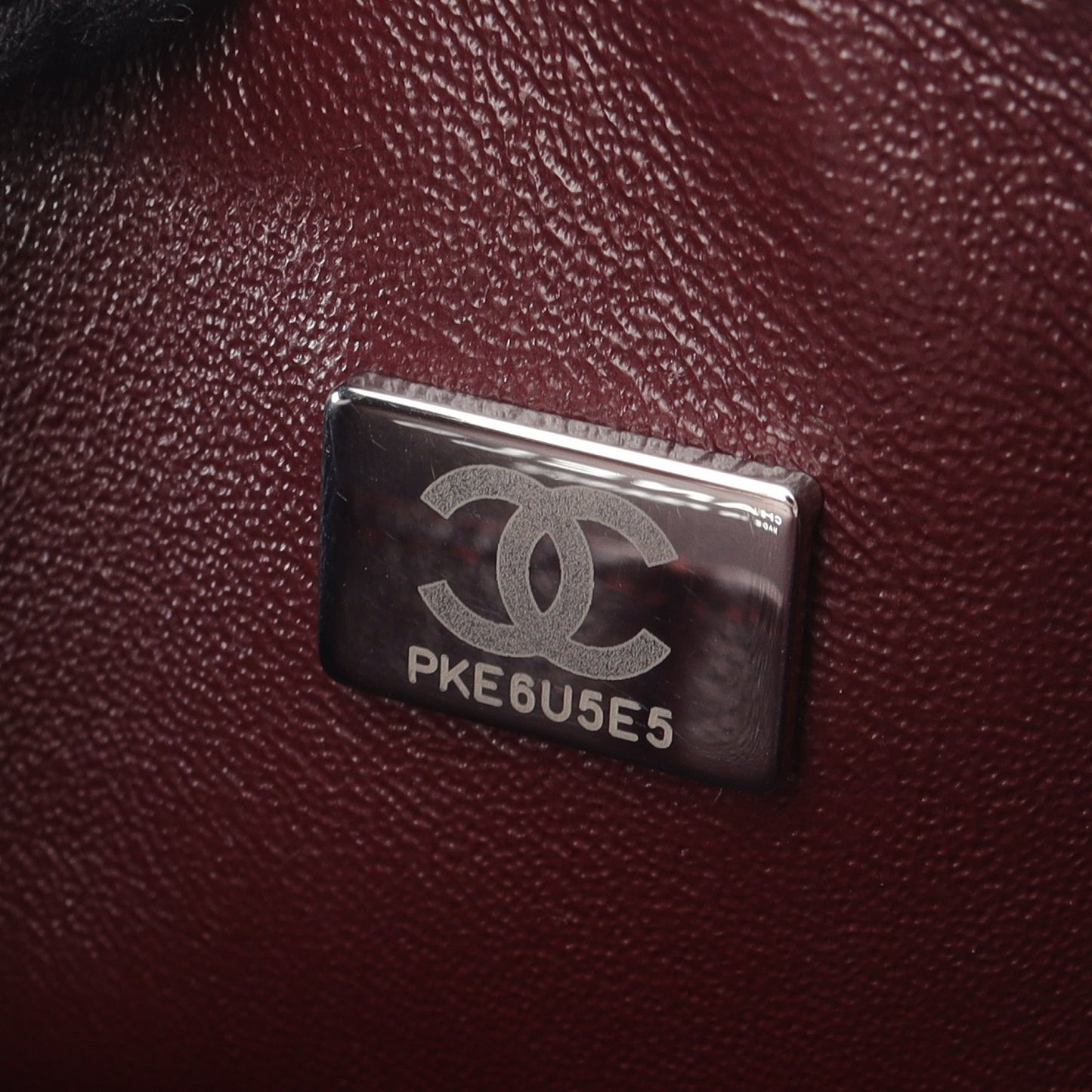 マトラッセ Wフラップ Wチェーンショルダーバッグ キャビアスキン ブラック シルバー金具 シャネル バッグ CHANEL