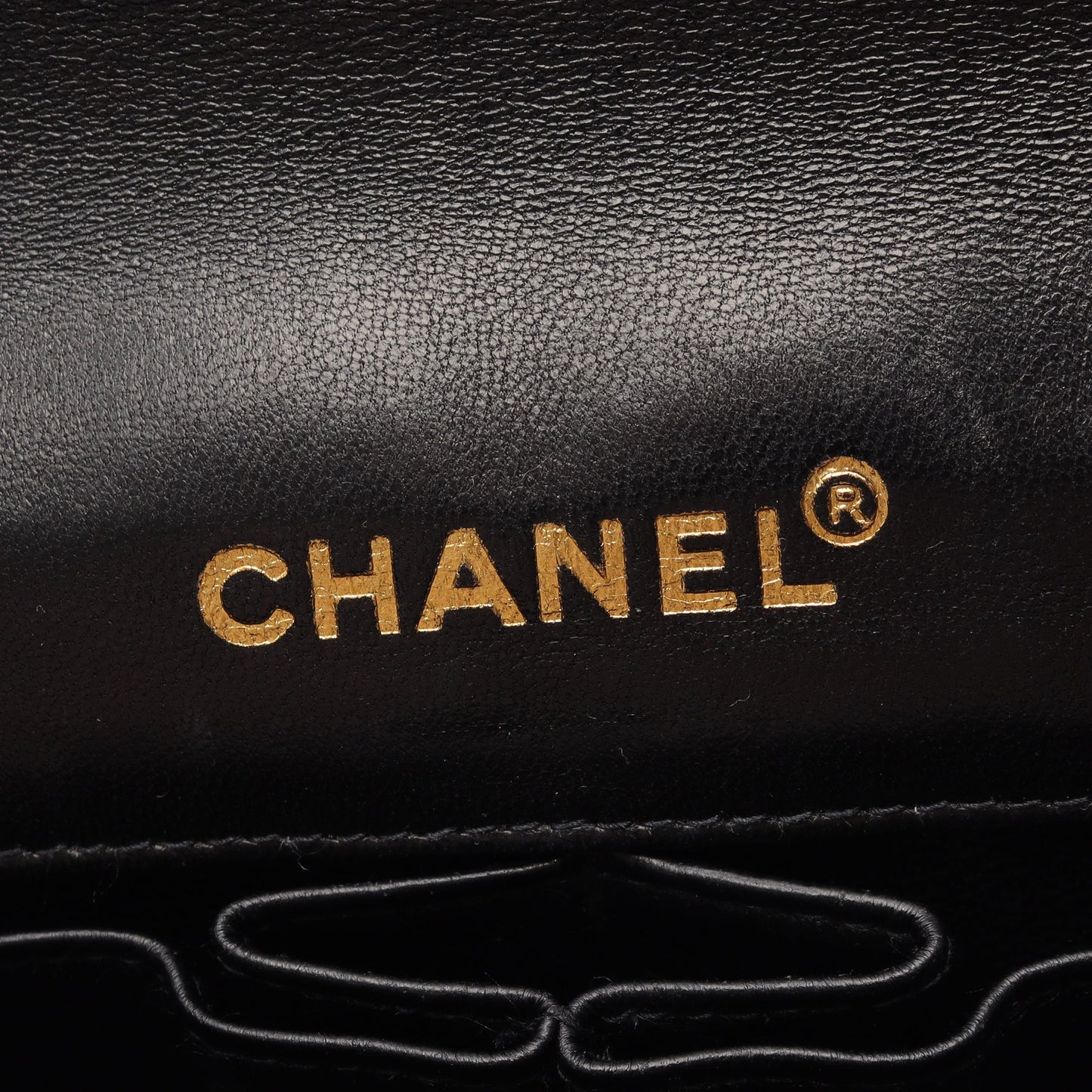 チョコバー チェーンショルダーバッグ ラムスキン ブラック ゴールド金具 シャネル バッグ CHANEL