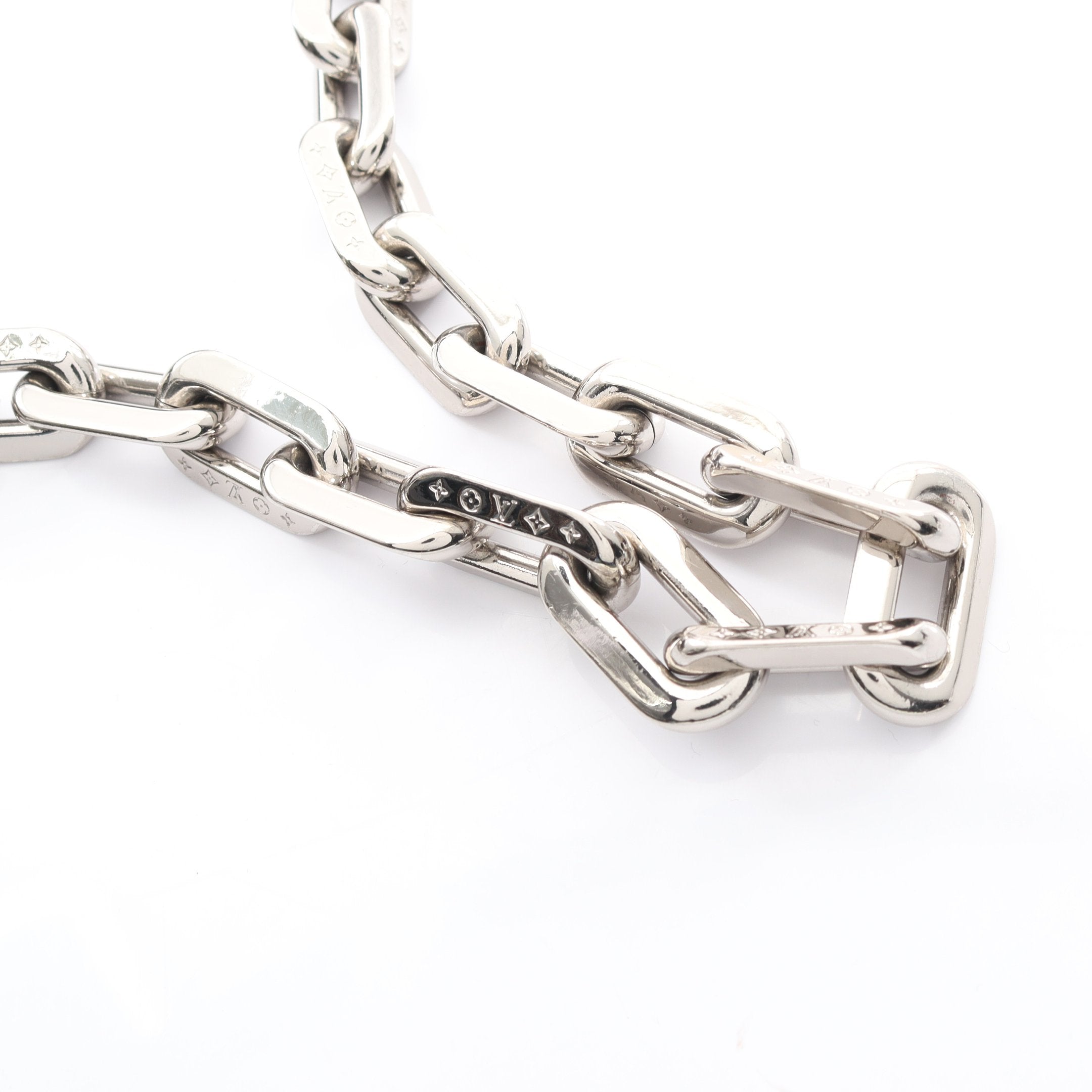 クッサンPM モノグラム ノワール チェーンショルダーバッグ レザー