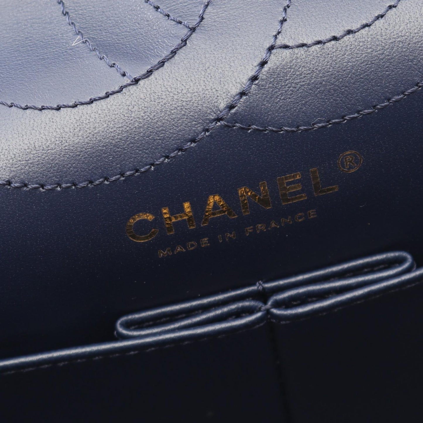 2.55 マトラッセ Wフラップ Wチェーンショルダーバッグ レザー ネイビー ゴールド金具 シャネル バッグ CHANEL