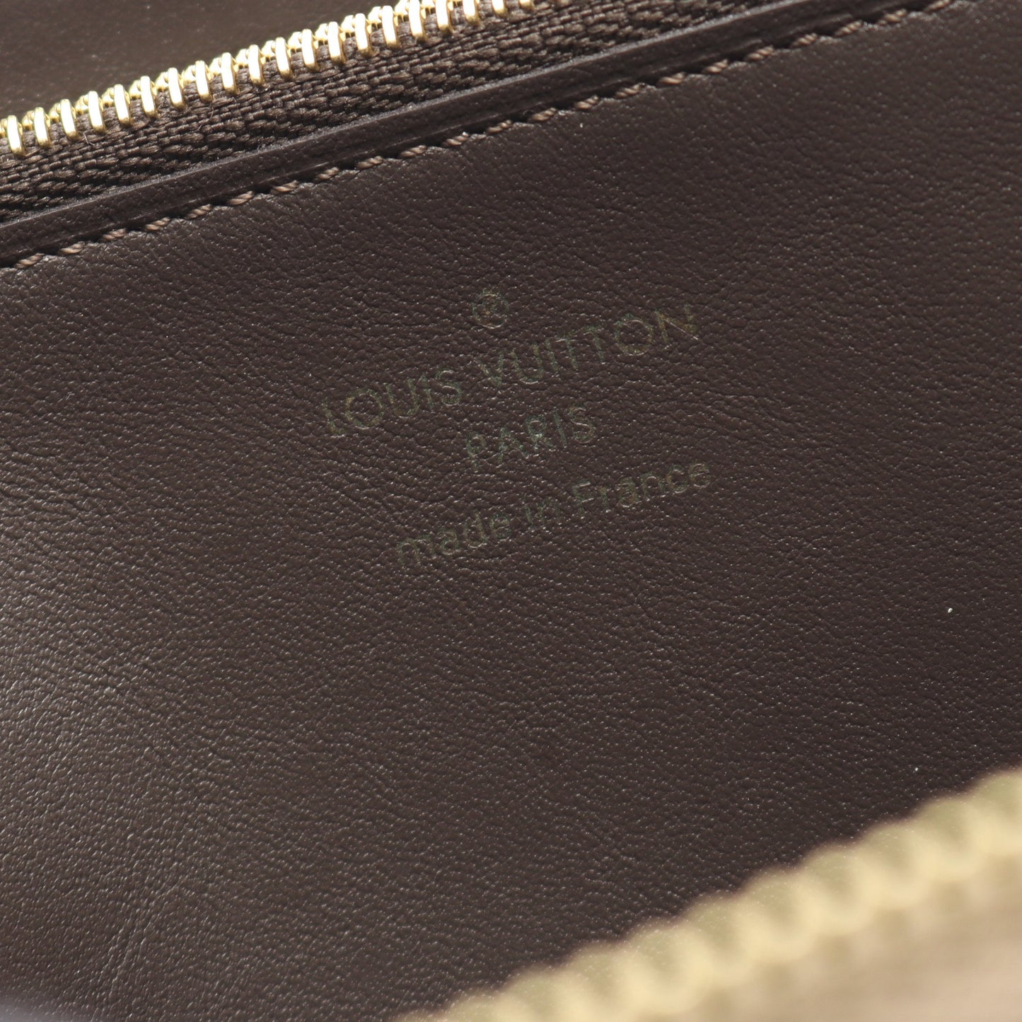 ポルトフォイユ コメット ガレ L字ファスナー長財布 トリヨンレザー グレーベージュ ルイヴィトン 財布・小物 LOUIS VUITTON