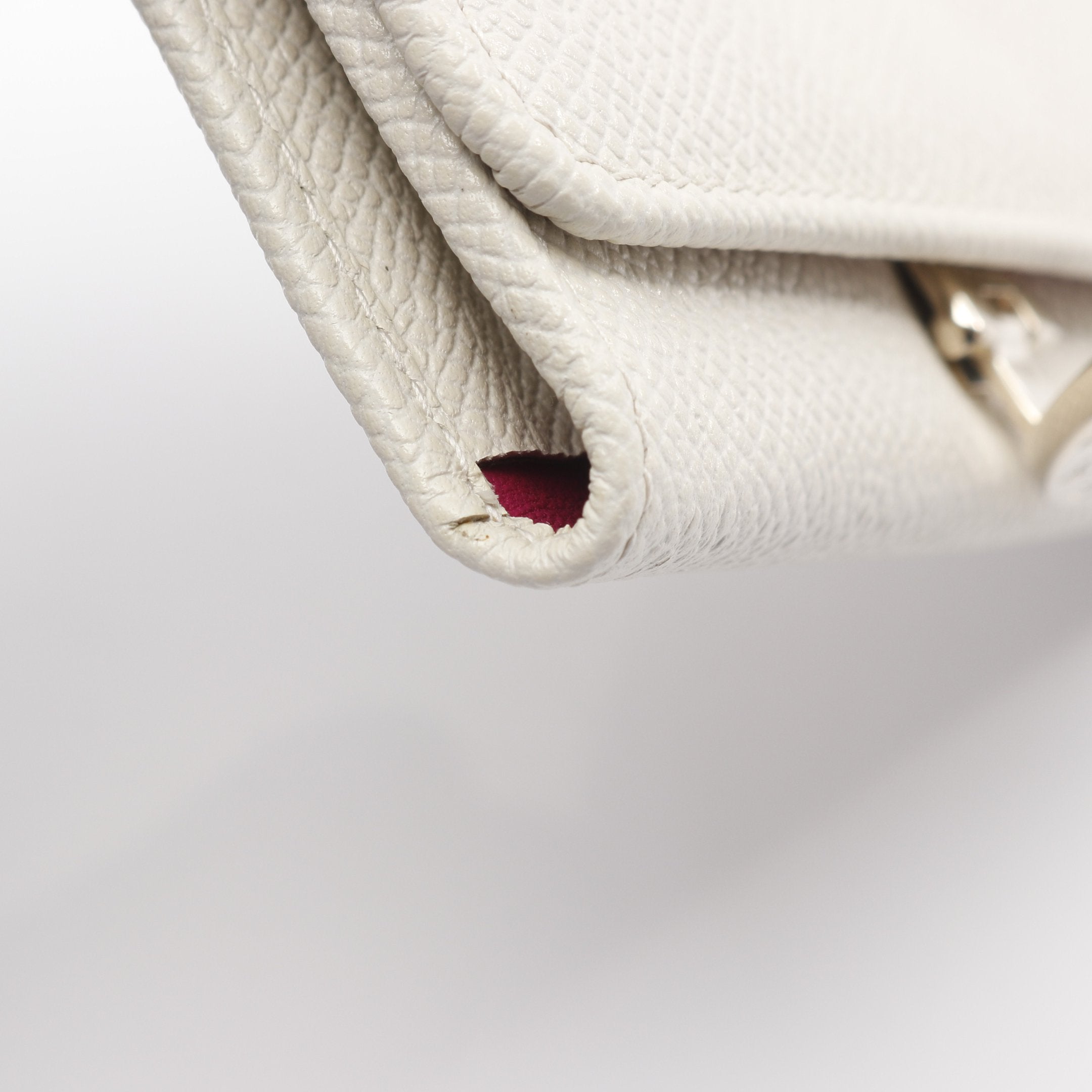 BVLGARI ホワイトレザー ケース BVLGARI PARFUMS MAKEUP CASE /TRAVEL POUCH GEOMETRIC BAG Used White