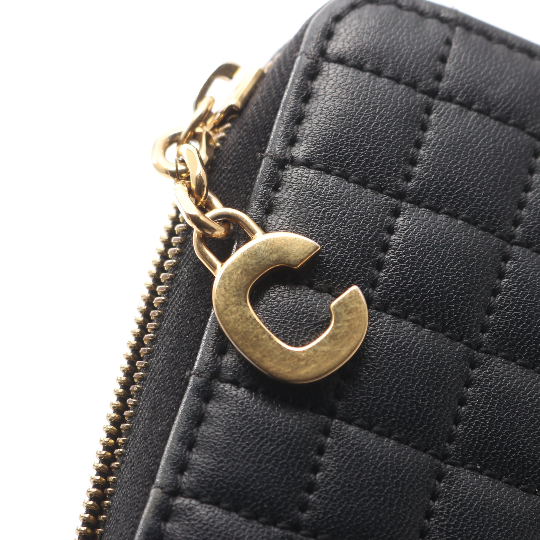 Cチャーム ラージジップドウォレット ラウンドファスナー長財布 レザー