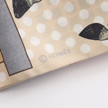 ツイリー CAVALIER EN FORMES リボン スカーフ シルク ベージュ マルチカラー エルメス 財布・小物 HERMES