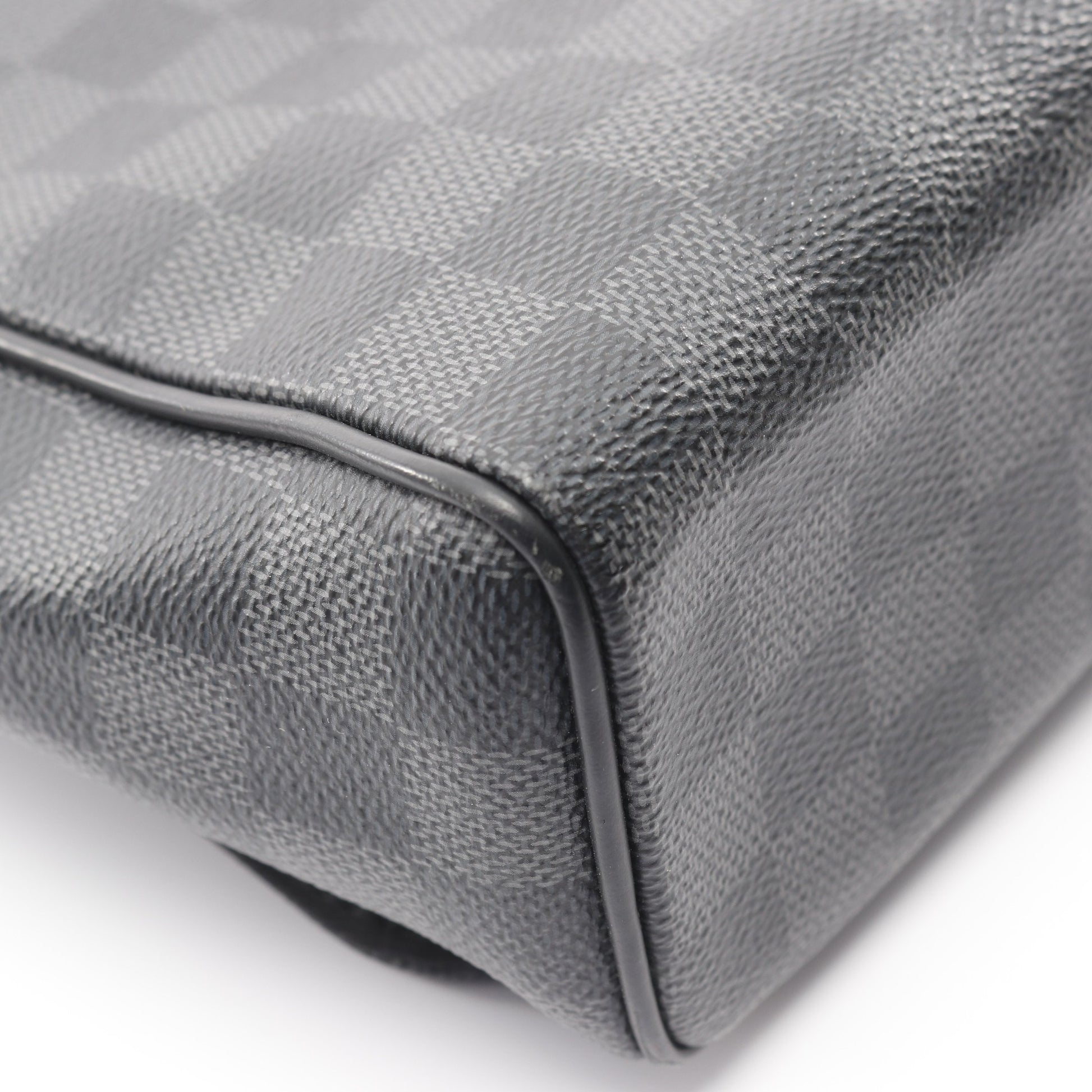 ディストリクト MM NM ダミエグラフィット ショルダーバッグ PVC レザー ブラック ルイヴィトン バッグ LOUIS VUITTON