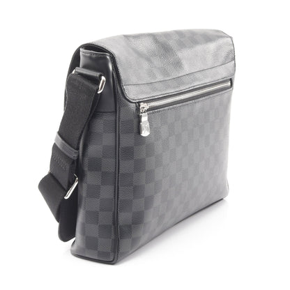 ディストリクト MM NM ダミエグラフィット ショルダーバッグ PVC レザー ブラック ルイヴィトン バッグ LOUIS VUITTON