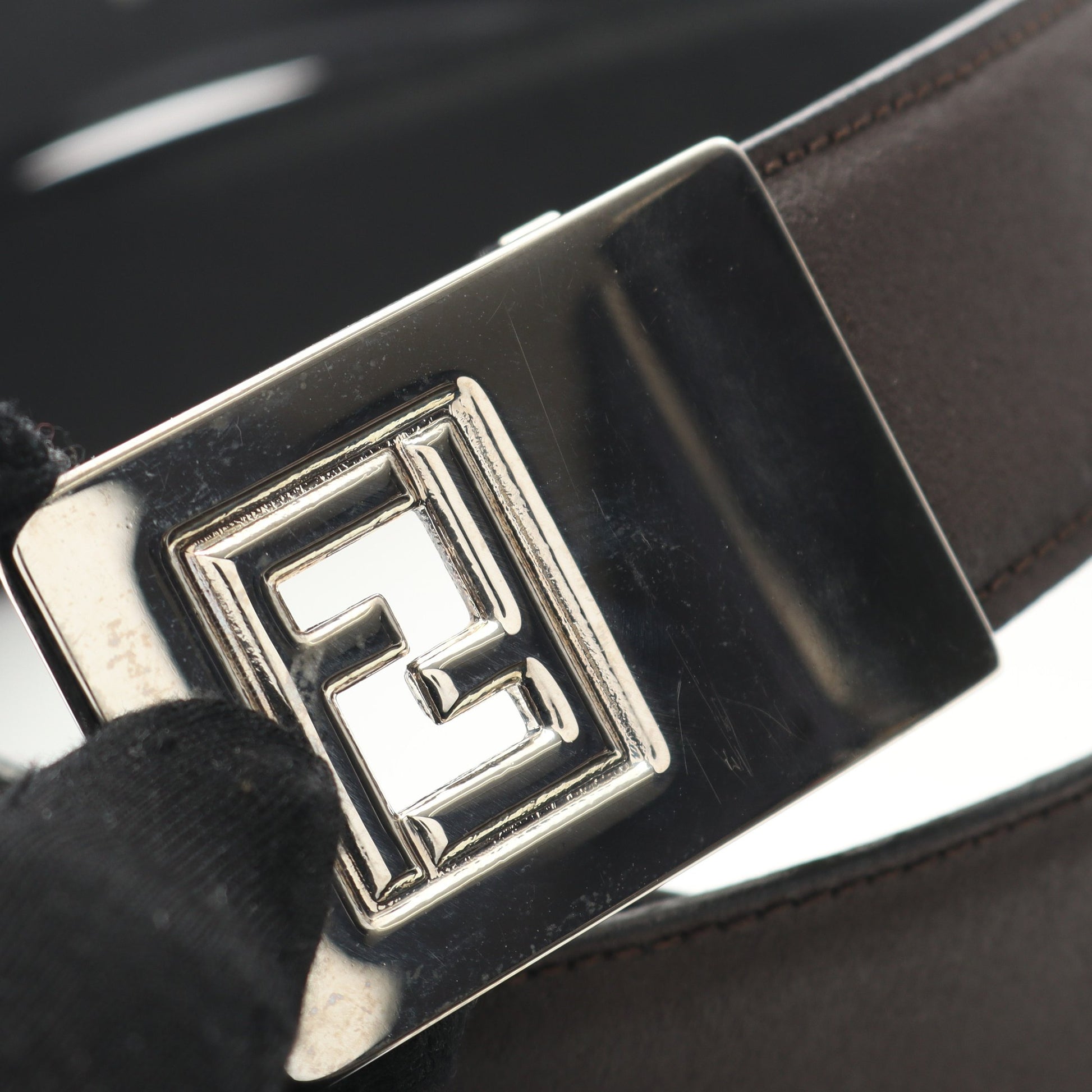 FFロゴ ベルト レザー ダークブラウン シルバー金具 フェンディ 財布・小物 FENDI
