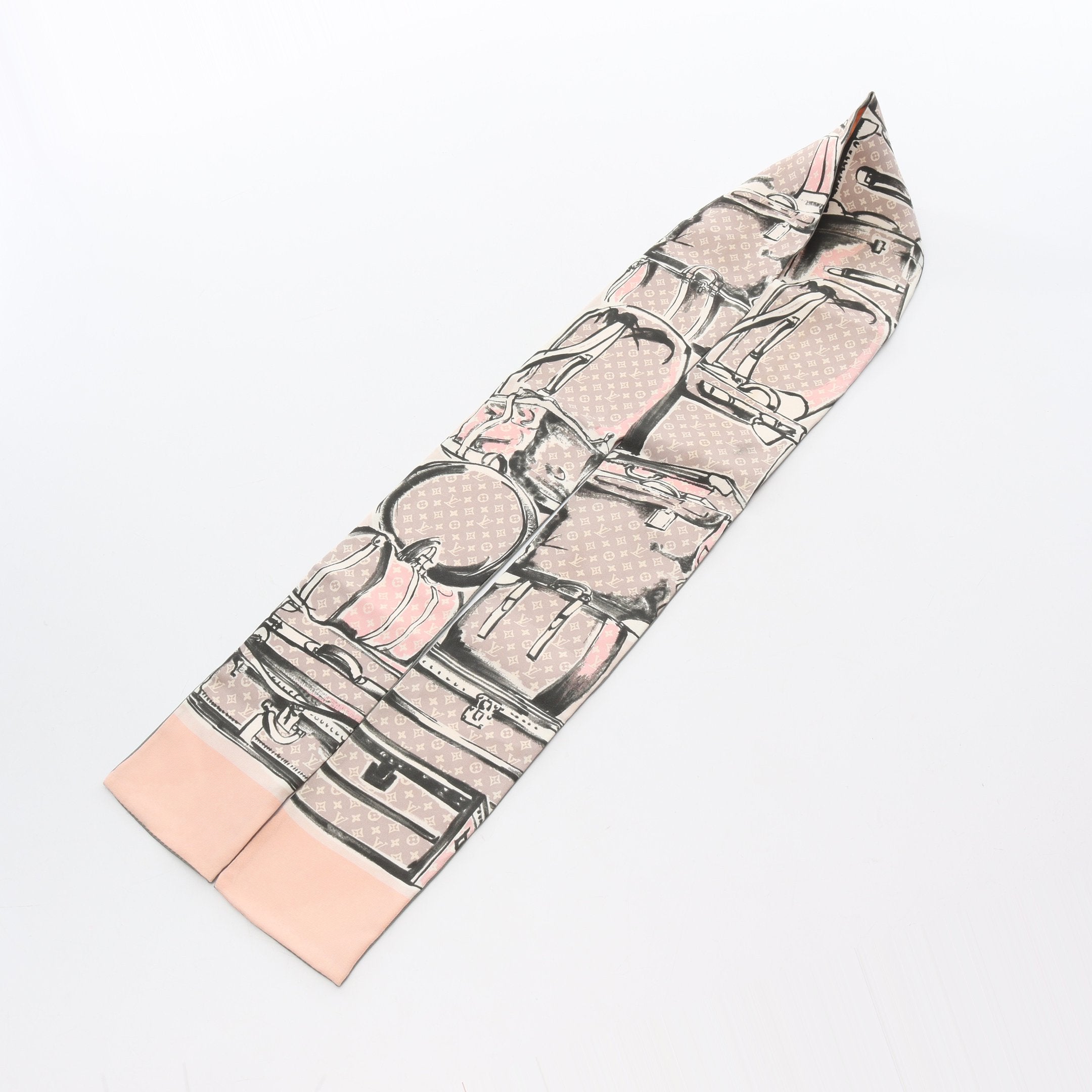 バンドー トランク リボン スカーフ 総柄 シルク ピンクベージュ