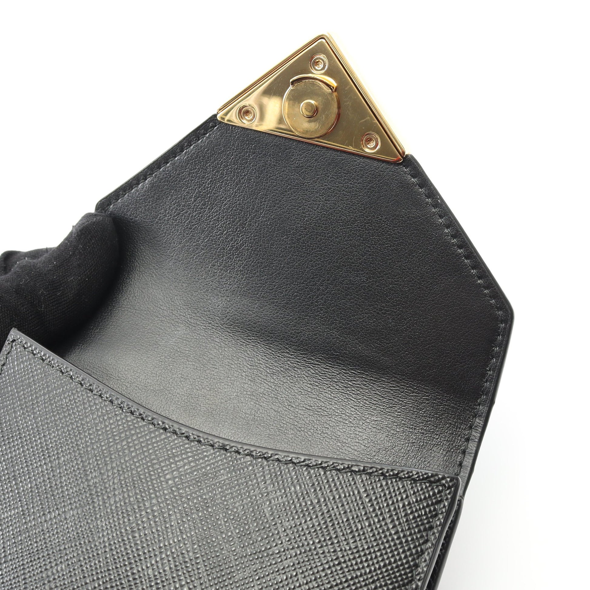 トライアングルロゴ フォンホルダー ハンドバッグ サフィアーノレザー ブラック 2WAY プラダ バッグ PRADA