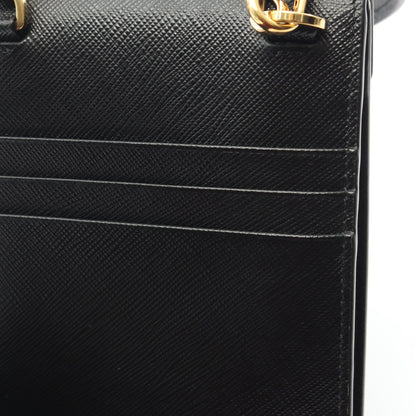 トライアングルロゴ フォンホルダー ハンドバッグ サフィアーノレザー ブラック 2WAY プラダ バッグ PRADA