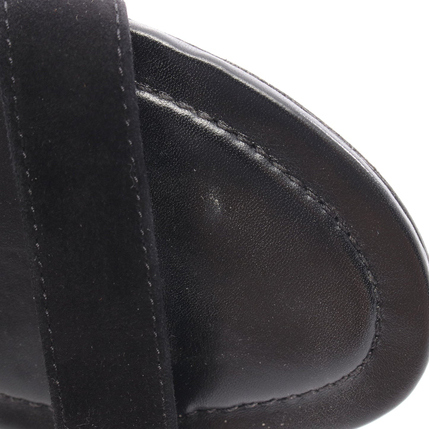 フリンジ付き サンダル スエード ブラック トッズ シューズ TOD'S