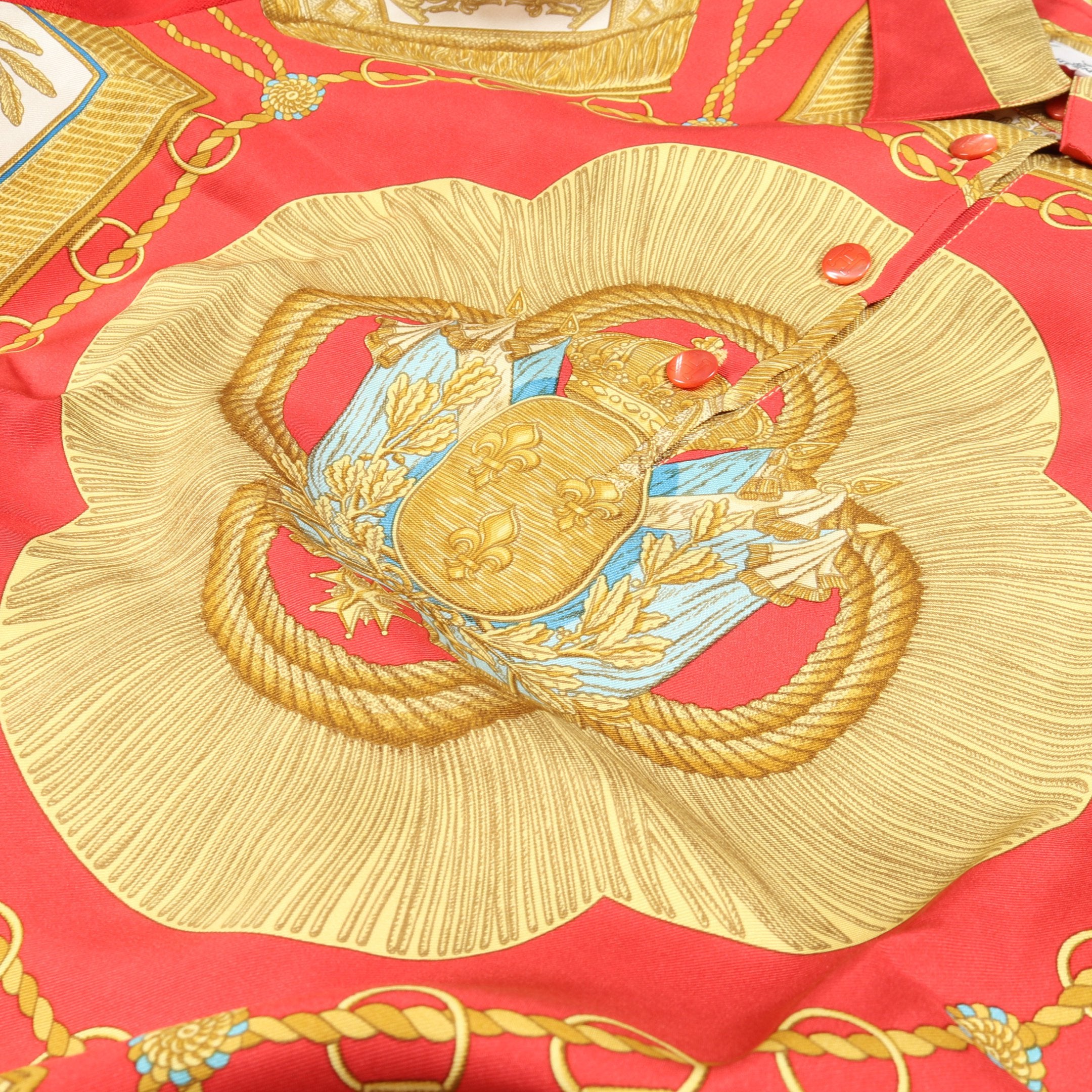 エルメス HERMES ニット 衣料品 トップス シルク コットン ウール シルク レディース レッド系 / ゴールド系 【中古】 ニット シャツ スカーフ チェーン シルク コットン ウール レッド