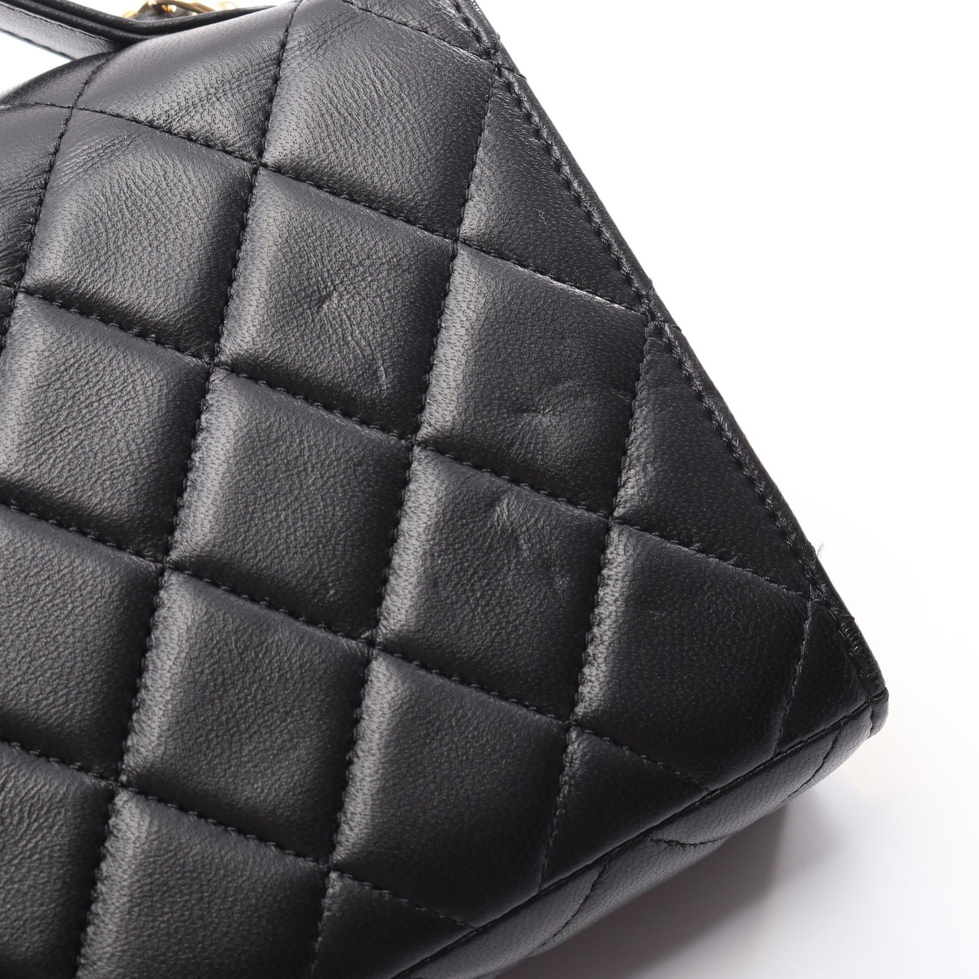 マトラッセ トップハンドル チェーンショルダーバッグ ラムスキン ブラック ゴールド金具 2WAY シャネル バッグ CHANEL