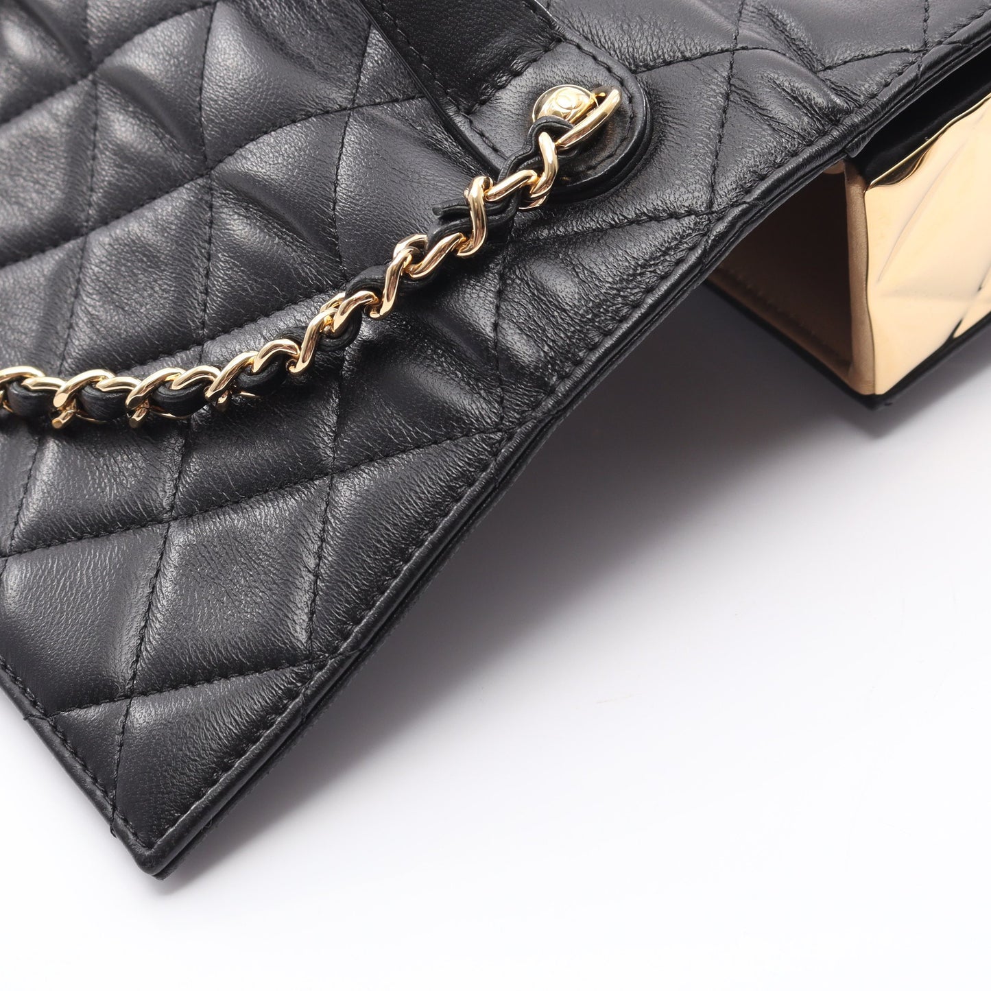 マトラッセ トップハンドル チェーンショルダーバッグ ラムスキン ブラック ゴールド金具 2WAY シャネル バッグ CHANEL