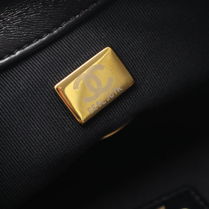 マトラッセ チェーンショルダーバッグ ラムスキン ブラック コンビ金具 シャネル バッグ CHANEL
