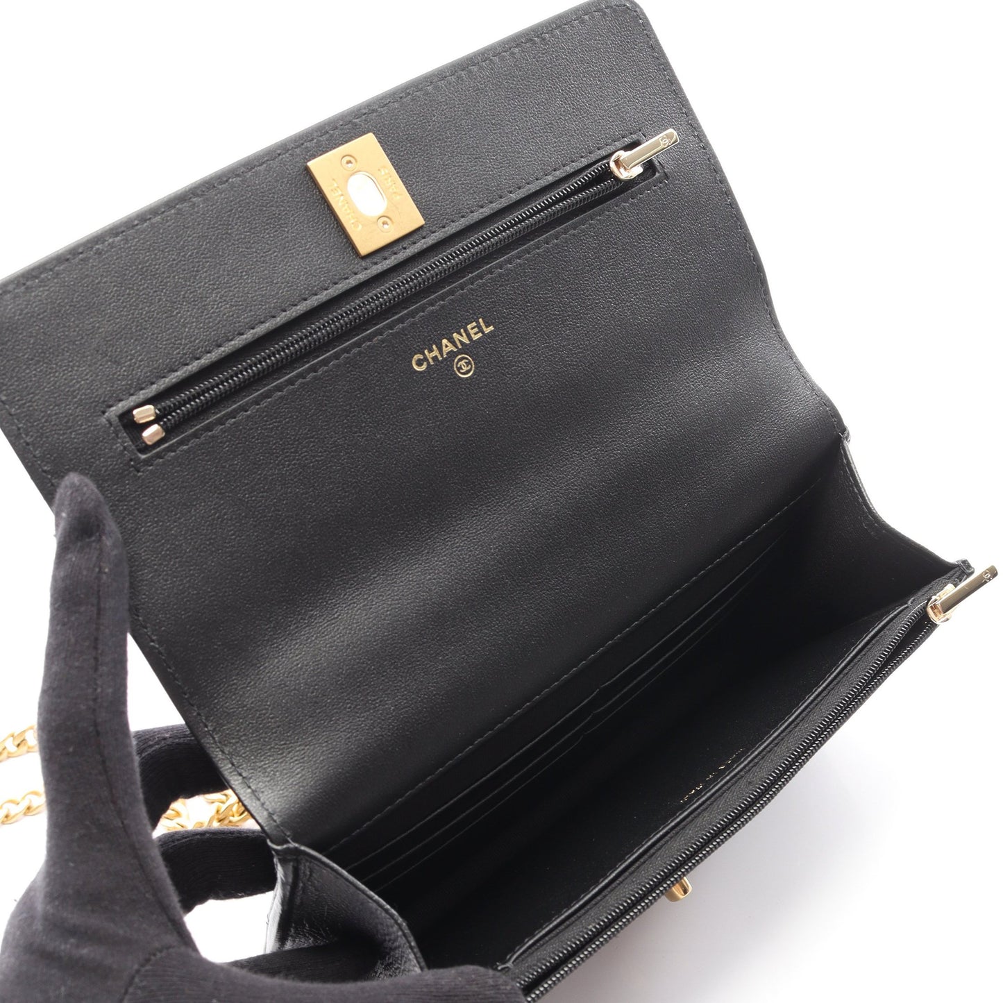 マトラッセ チェーンショルダーバッグ キャビアスキン ブラック ゴールド金具 シャネル バッグ CHANEL
