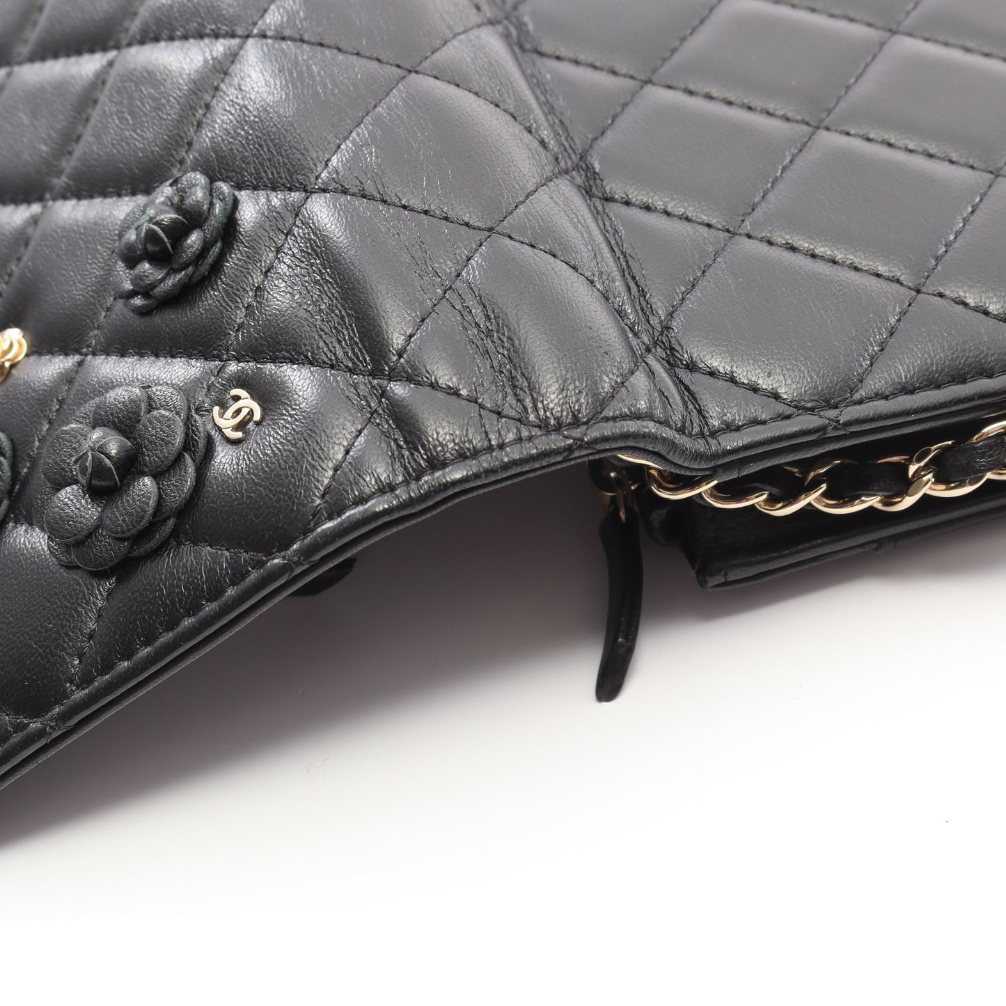 マトラッセ カメリア チェーンウォレット ラムスキン ブラック ゴールド金具 シャネル バッグ CHANEL