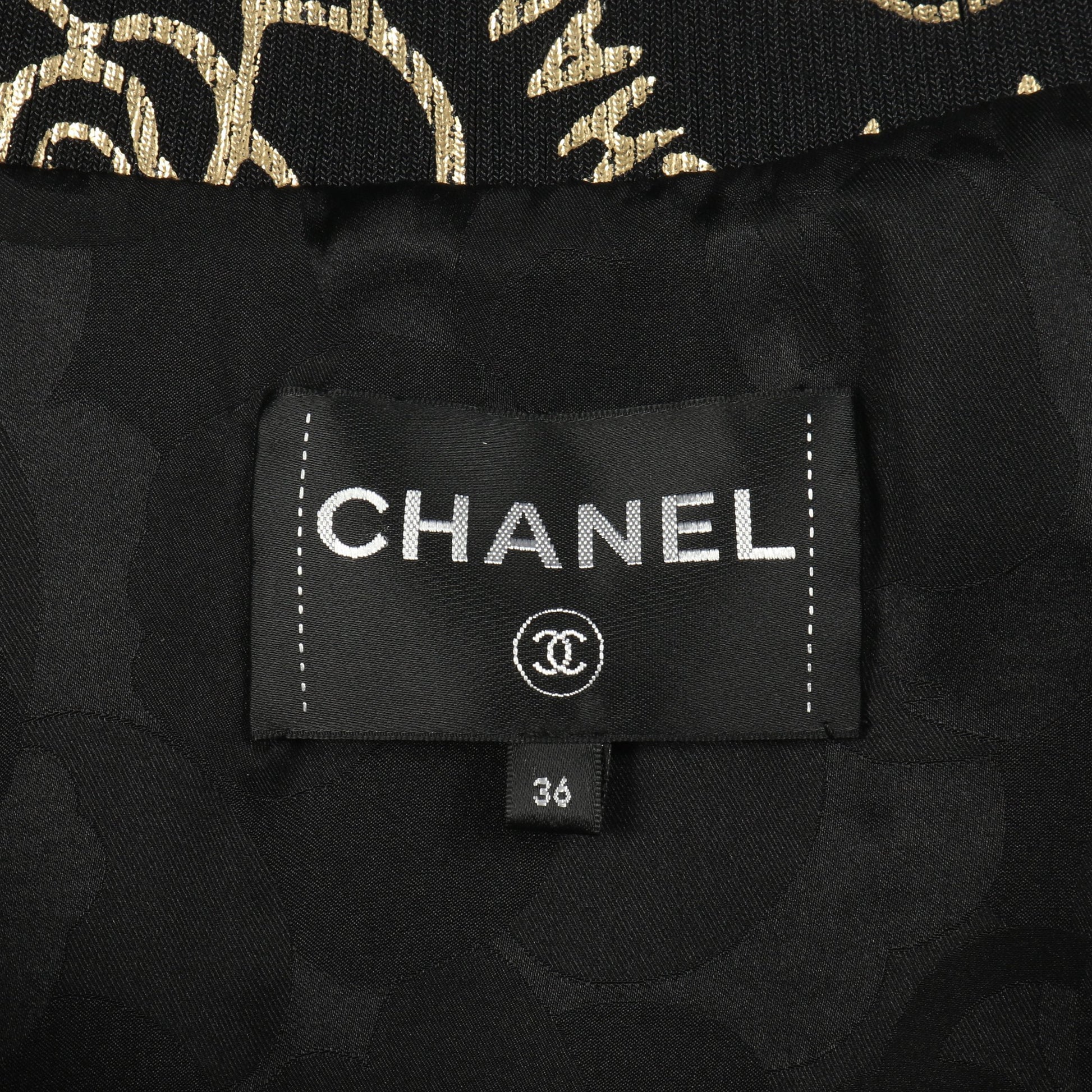 ブルゾン 総柄 レザー ブラック ゴールド シャネル アウター CHANEL