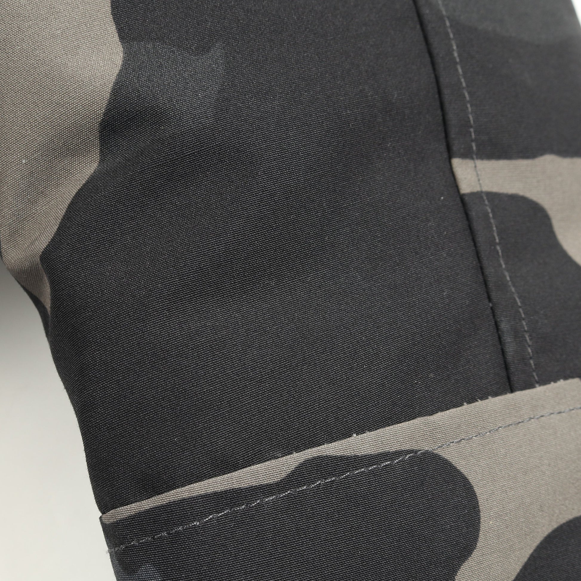 CHATEAU PARKA BLACK LABEL シャトー パーカー ダウンジャケット カモフラージュ コットン ブラック マルチカラー フード付き カナダグース アウター CANADA GOOSE