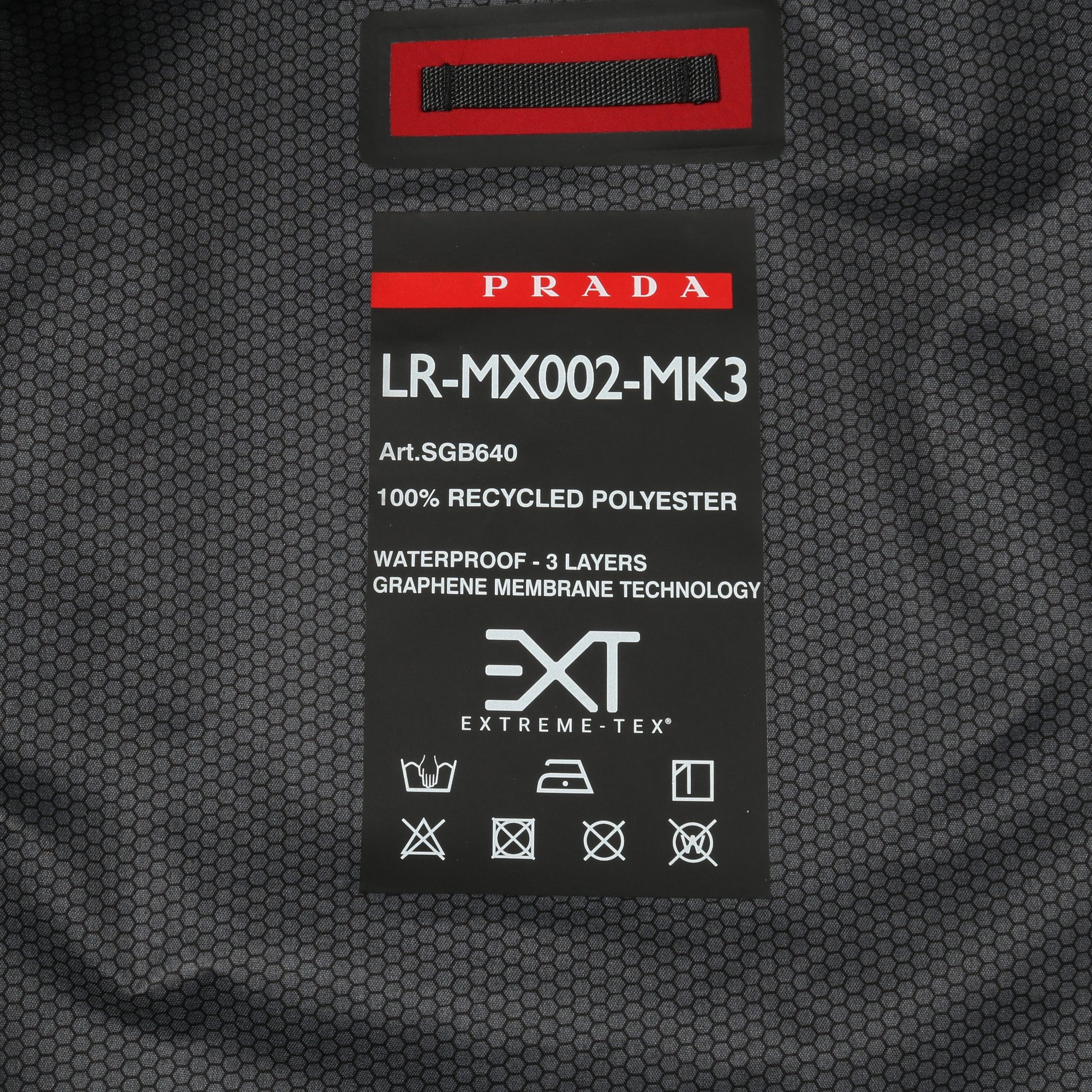 Extreme-Tex Windbreaker マウンテンパーカー レッド プラダ アウター PRADA
