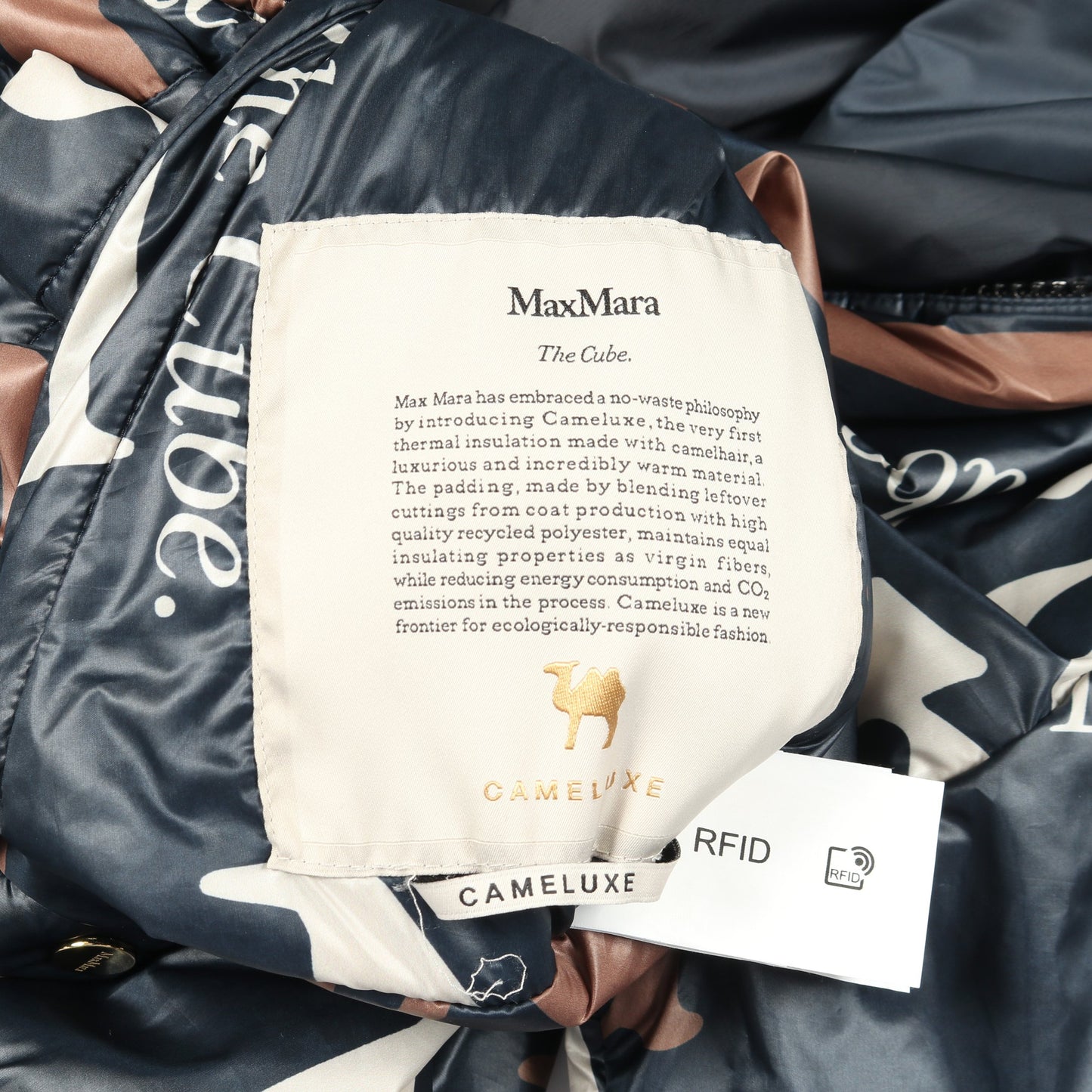 The Cube ジャケット ネイビー アイボリー ブラウン リバーシブル 中綿 フード付き マックスマーラ アウター Max Mara