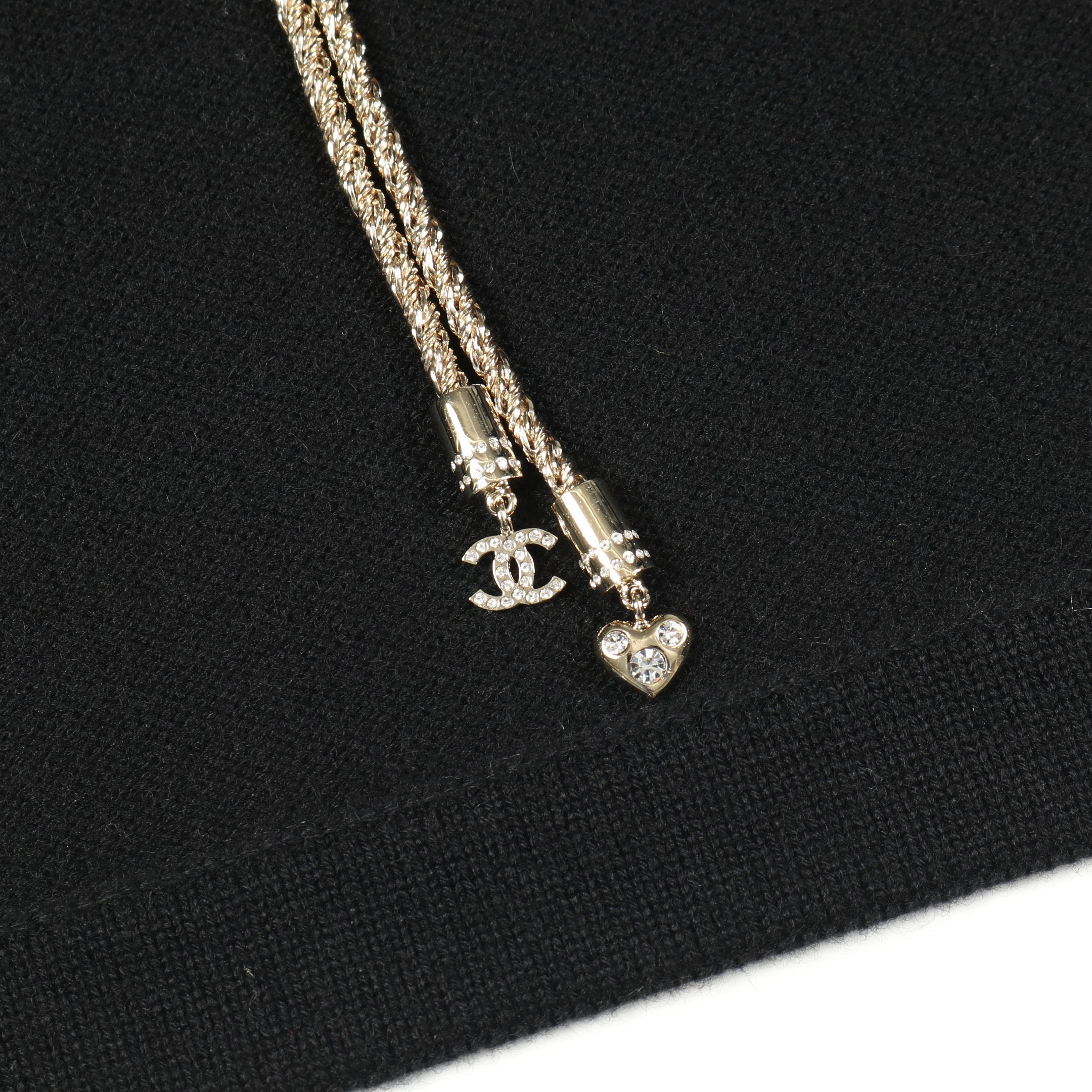 シャネル カシミア❤️マザーオパールボタン❤️カーディガン❤️希少❤️かなり美品 CHANEL】シャネル『ココマーク グリッター カシミヤ混 カーディガン