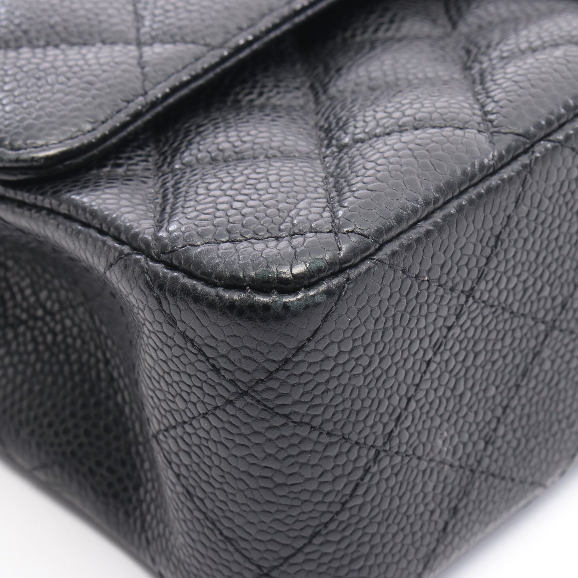 マトラッセ Wフラップ Wチェーンショルダーバッグ キャビアスキン ブラック シルバー金具 シャネル バッグ CHANEL