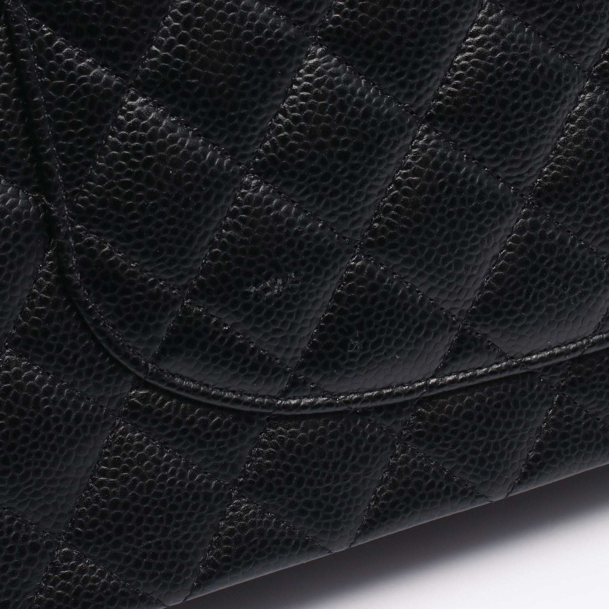 マトラッセ Wフラップ Wチェーンショルダーバッグ キャビアスキン ブラック ゴールド金具 シャネル バッグ CHANEL