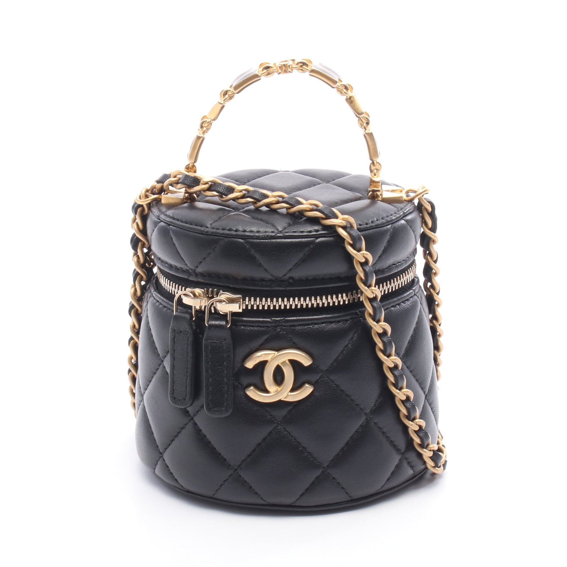 マトラッセ バニティ チェーンショルダーバッグ ラムスキン ブラック ゴールド金具 シャネル バッグ CHANEL
