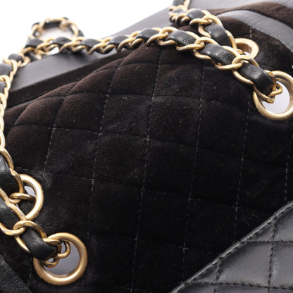 マトラッセ Wチェーンショルダーバッグ ベロア ラムスキン ブラック ゴールド金具 シャネル バッグ CHANEL