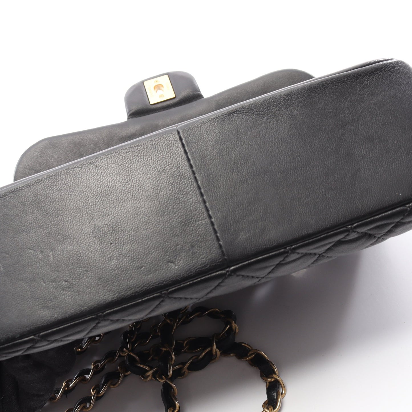 マトラッセ Wチェーンショルダーバッグ ベロア ラムスキン ブラック ゴールド金具 シャネル バッグ CHANEL