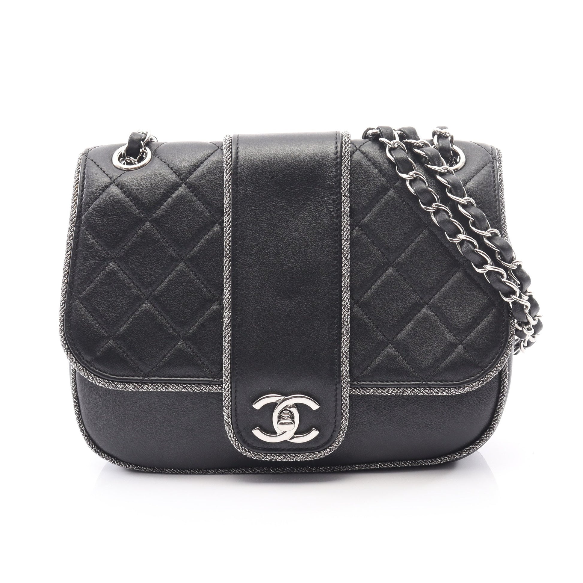 マトラッセ Wチェーンショルダーバッグ ラムスキン ブラック シルバー金具 シャネル バッグ CHANEL