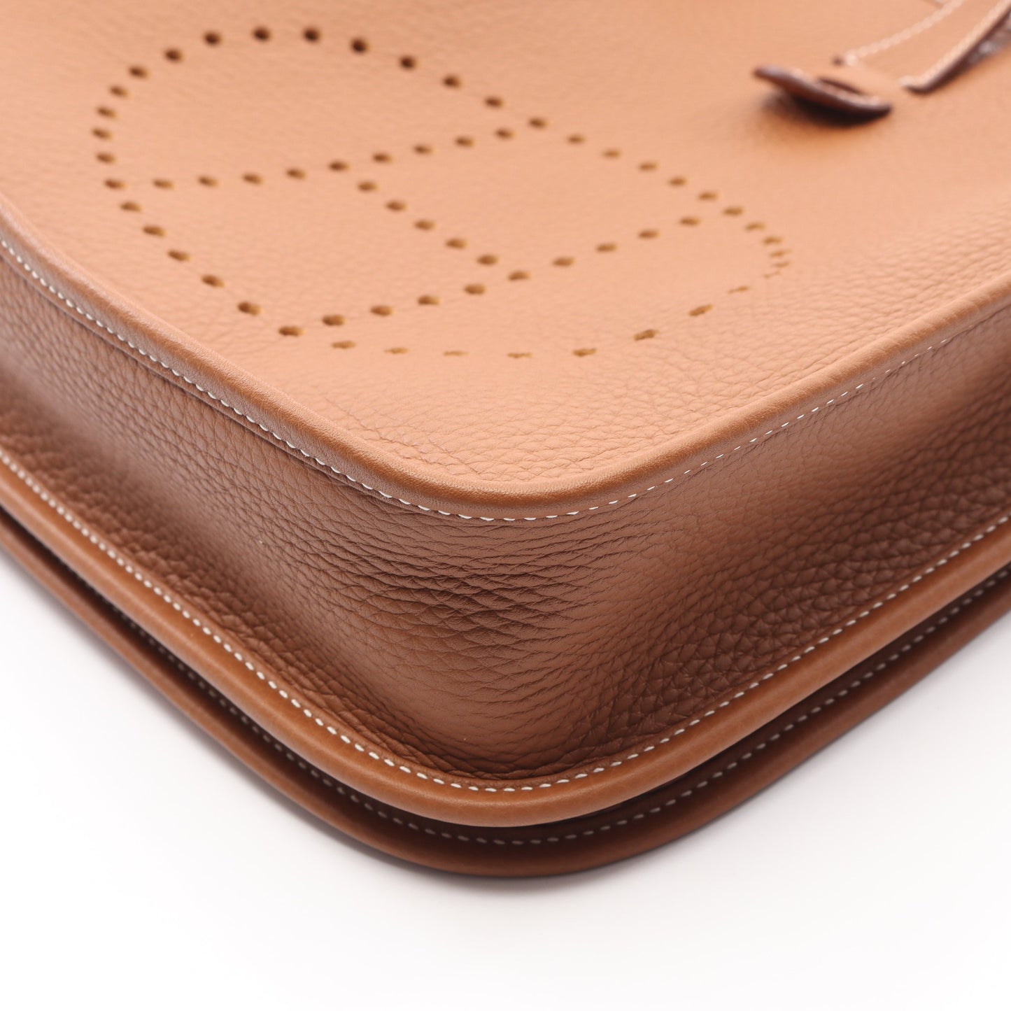 エヴリン 3 トロワ PM ゴールド ショルダーバッグ トリヨンクレマンス ライトブラウン シルバー金具 K刻印 エルメス バッグ HERMES