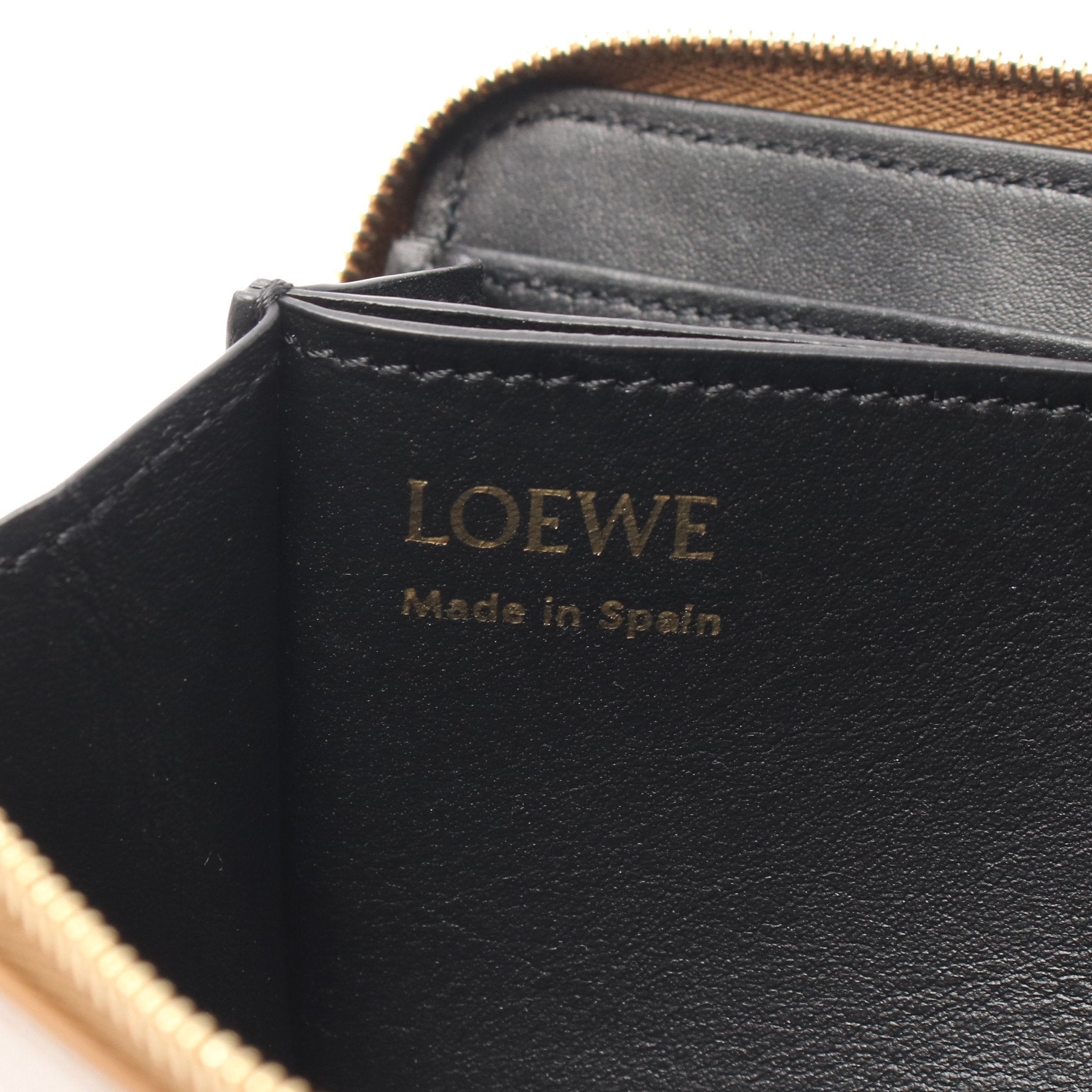 LOEWE ロエベ/ノットラウンドファスナー長財布/ブラウン/CEM1G39X01/262***/SAランク/69【中古】 LOEWE（ロエベ） ノット ジップアラウンドウォレット ラウンド長財布