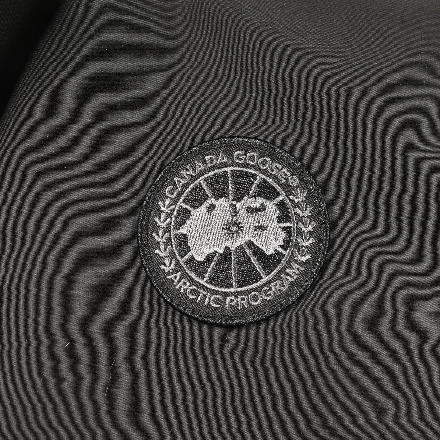CHATEAU PARKA BLACK LABEL HERITAGE シャトー パーカー ダウンジャケット ブラック フード付き カナダグース アウター CANADA GOOSE